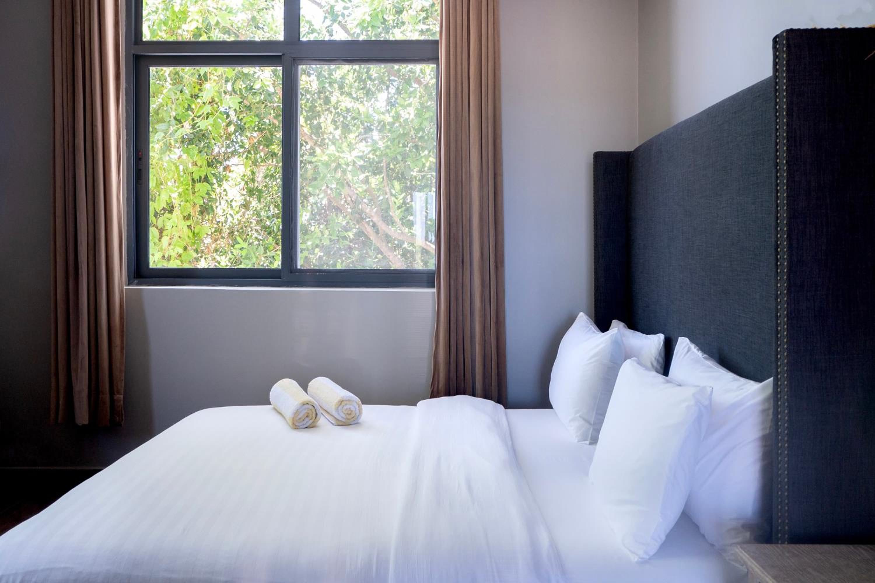 Two-Bedroom Apartment with Garden View photo 2