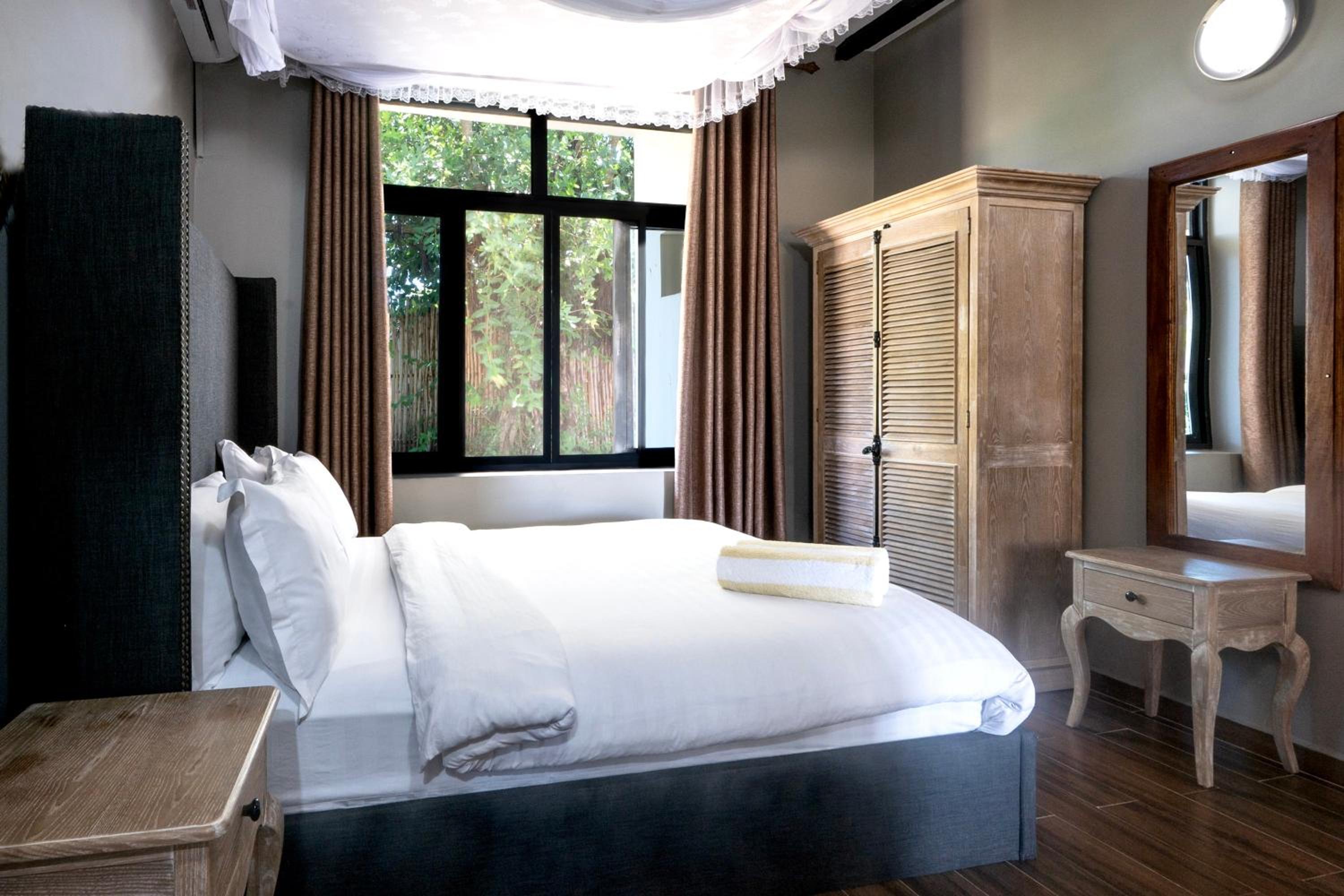 Two-Bedroom Apartment with Garden View