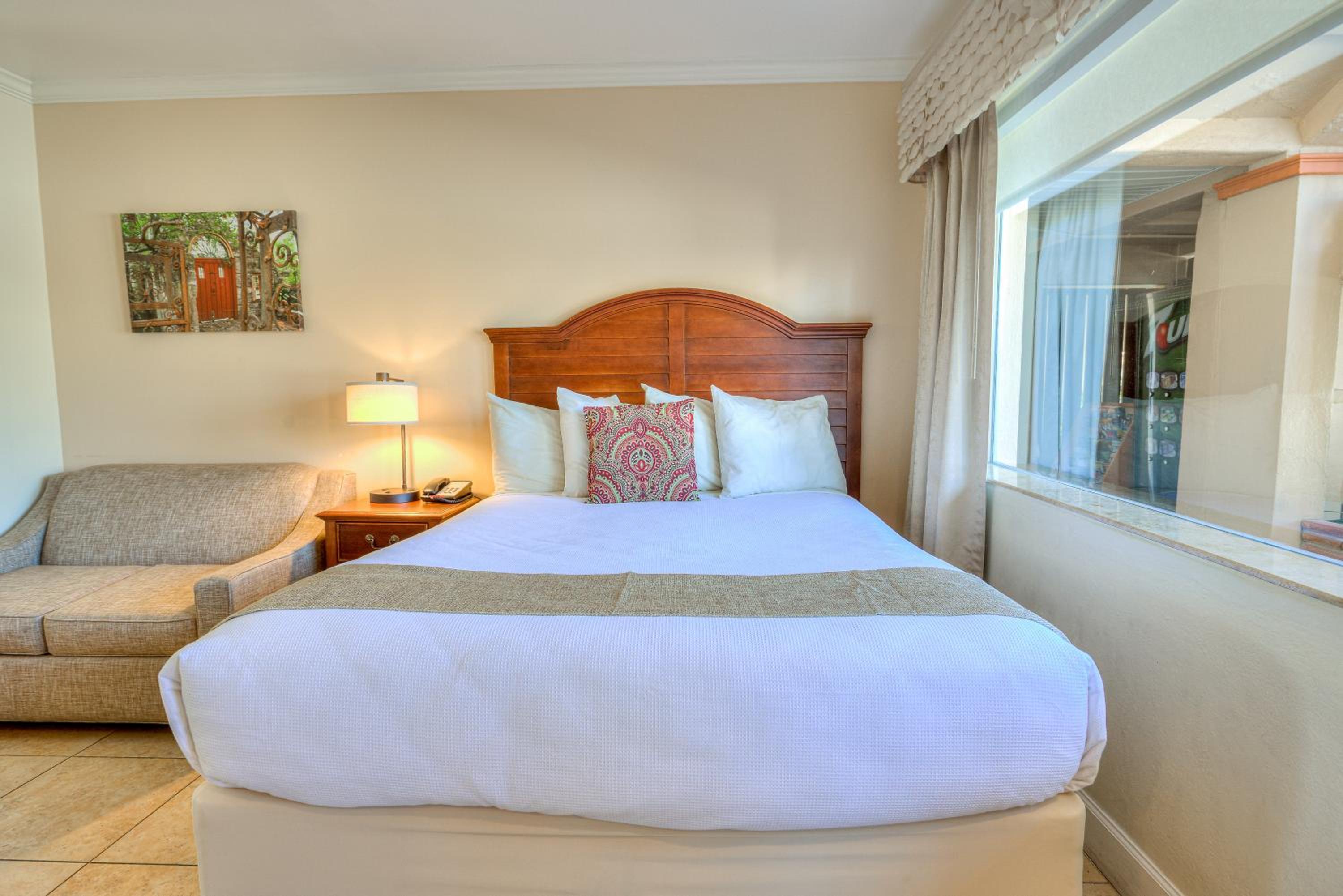 Queen Room