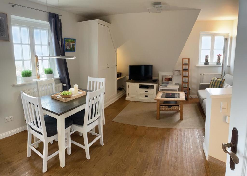 Apartment with Sea View photo 1