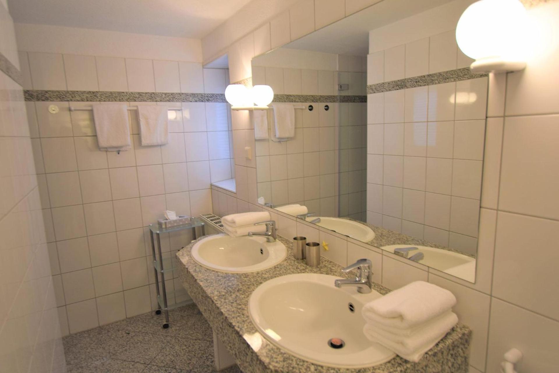 Apartment with Terrace photo 3