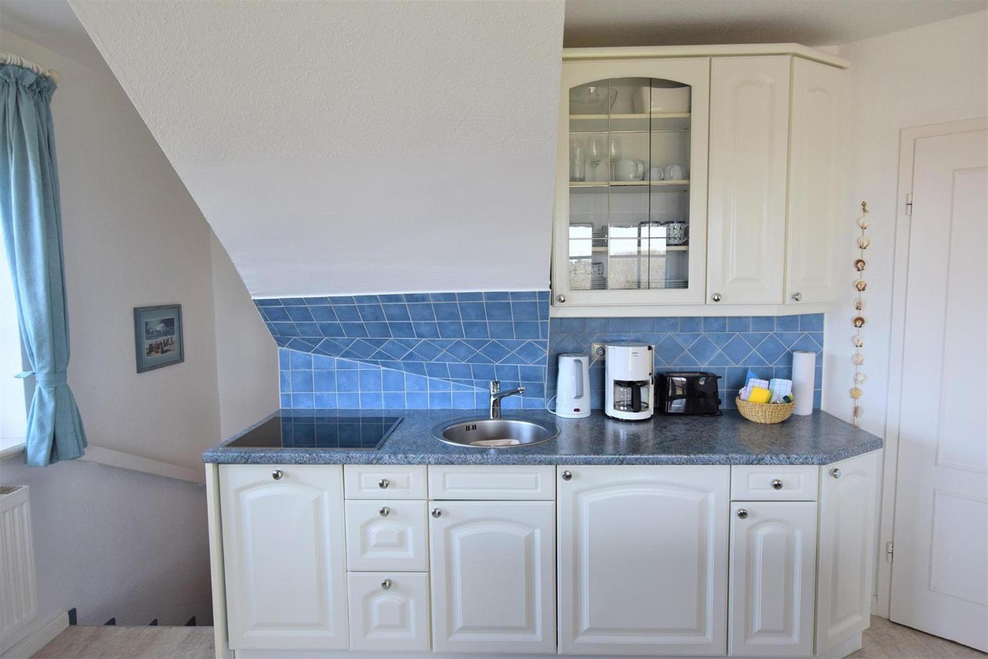 Apartment with Terrace photo 3