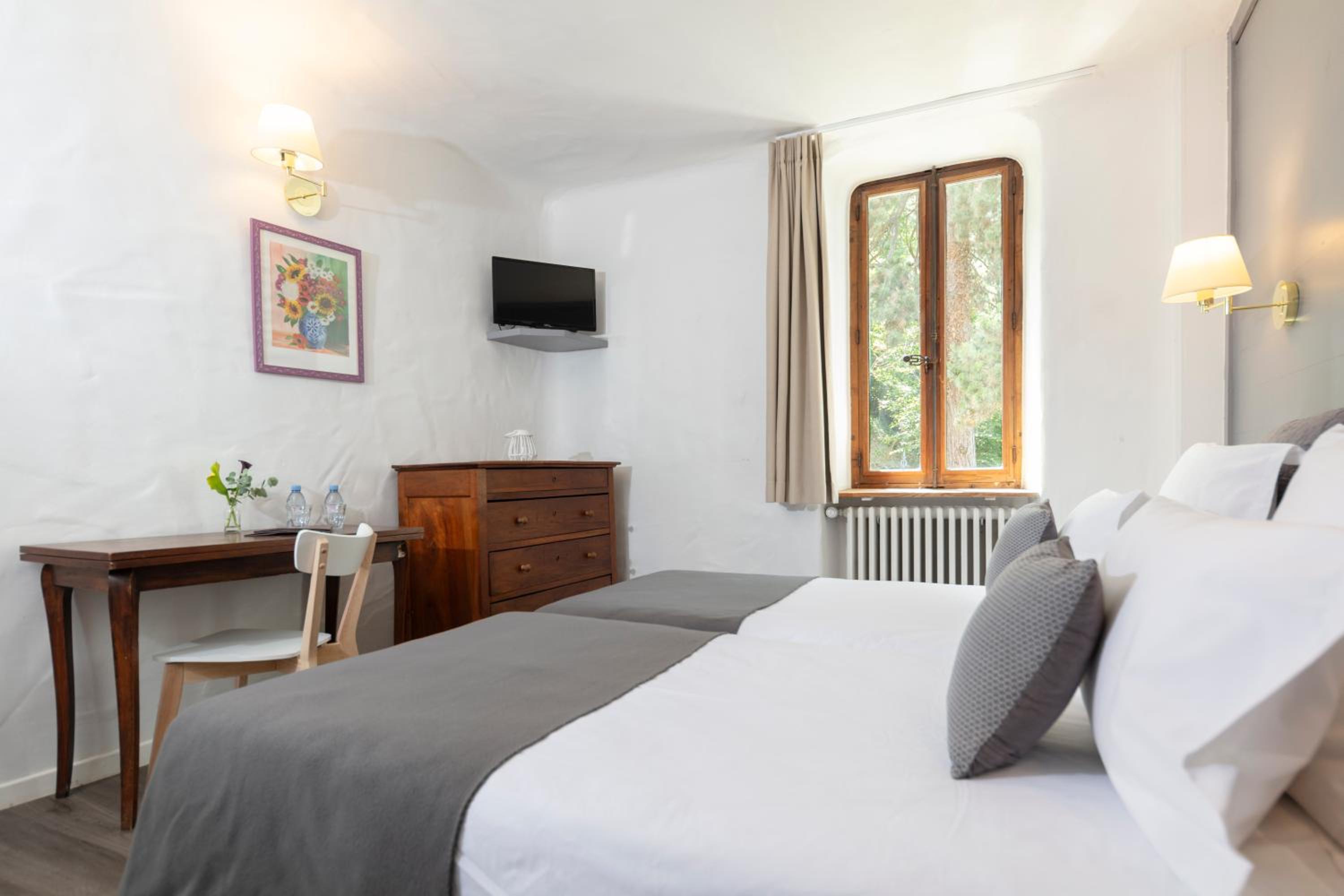 Twin Room with Balcony photo 3
