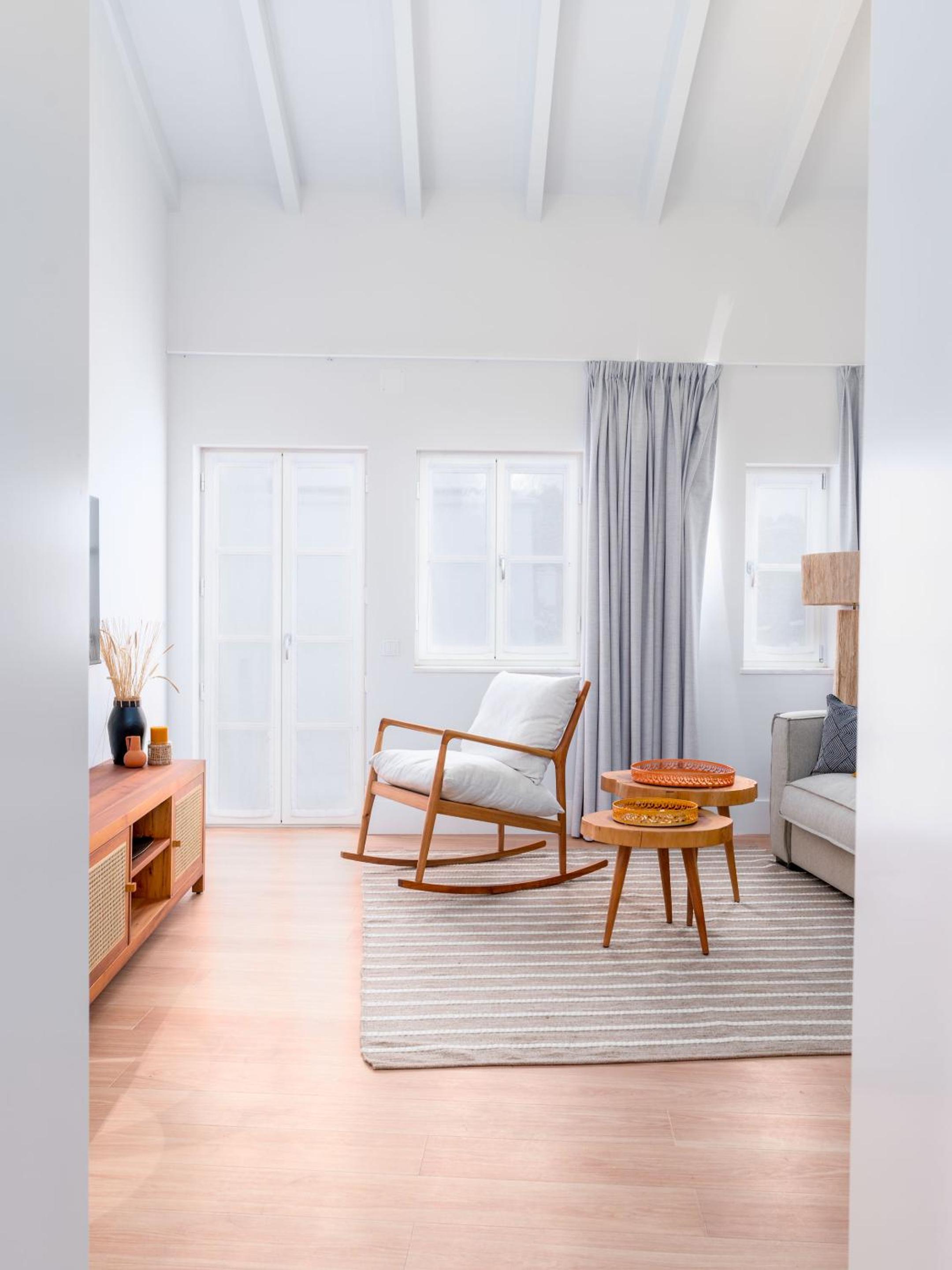One-Bedroom Apartment with Terrace photo 3