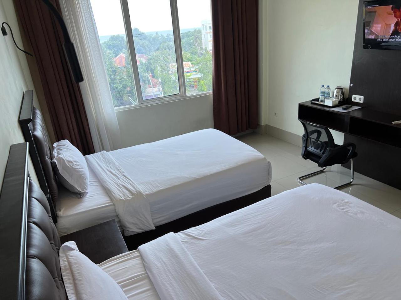 Superior Double or Twin Room photo 3