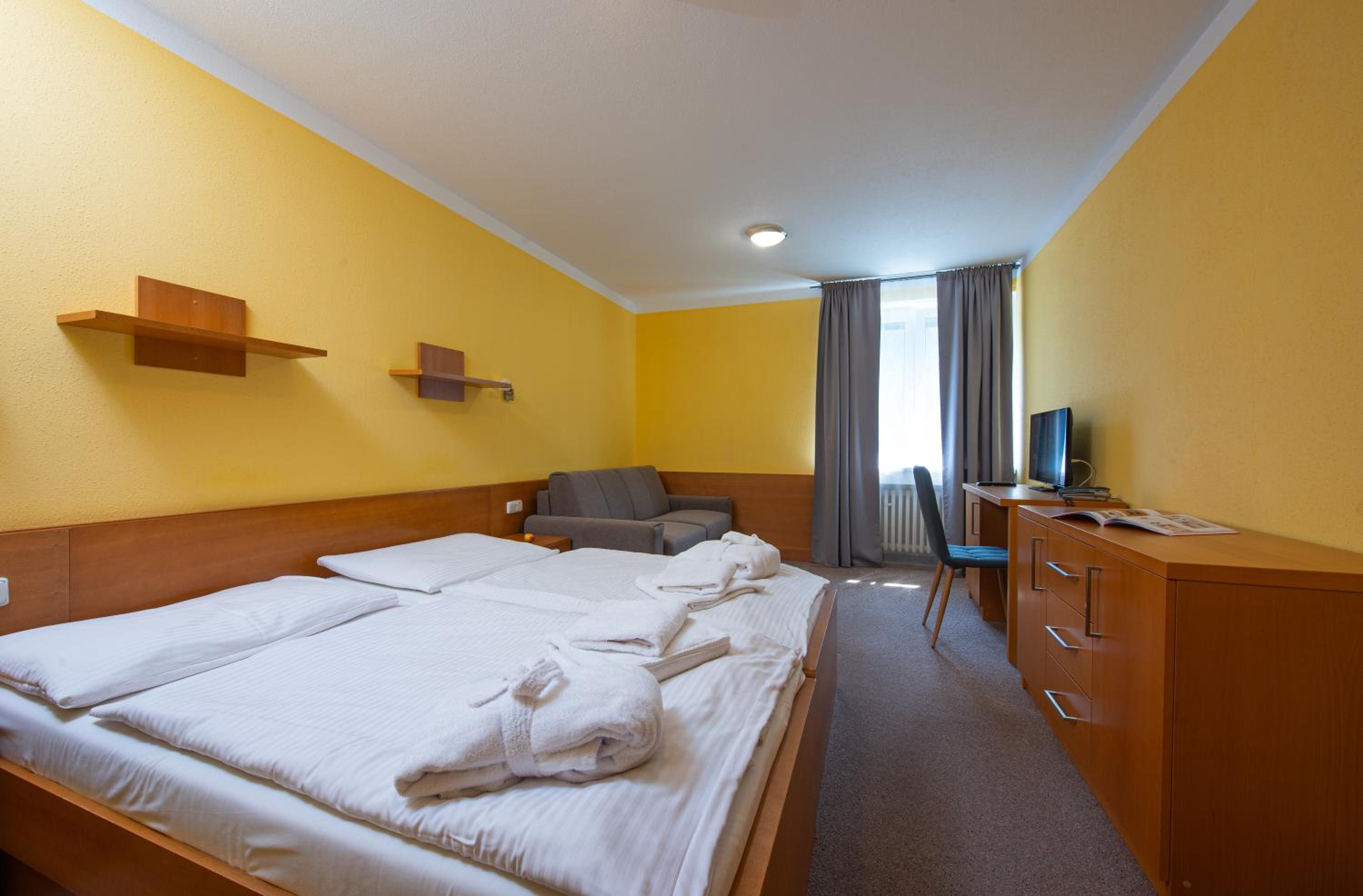 Double or Twin Room with Extra Bed