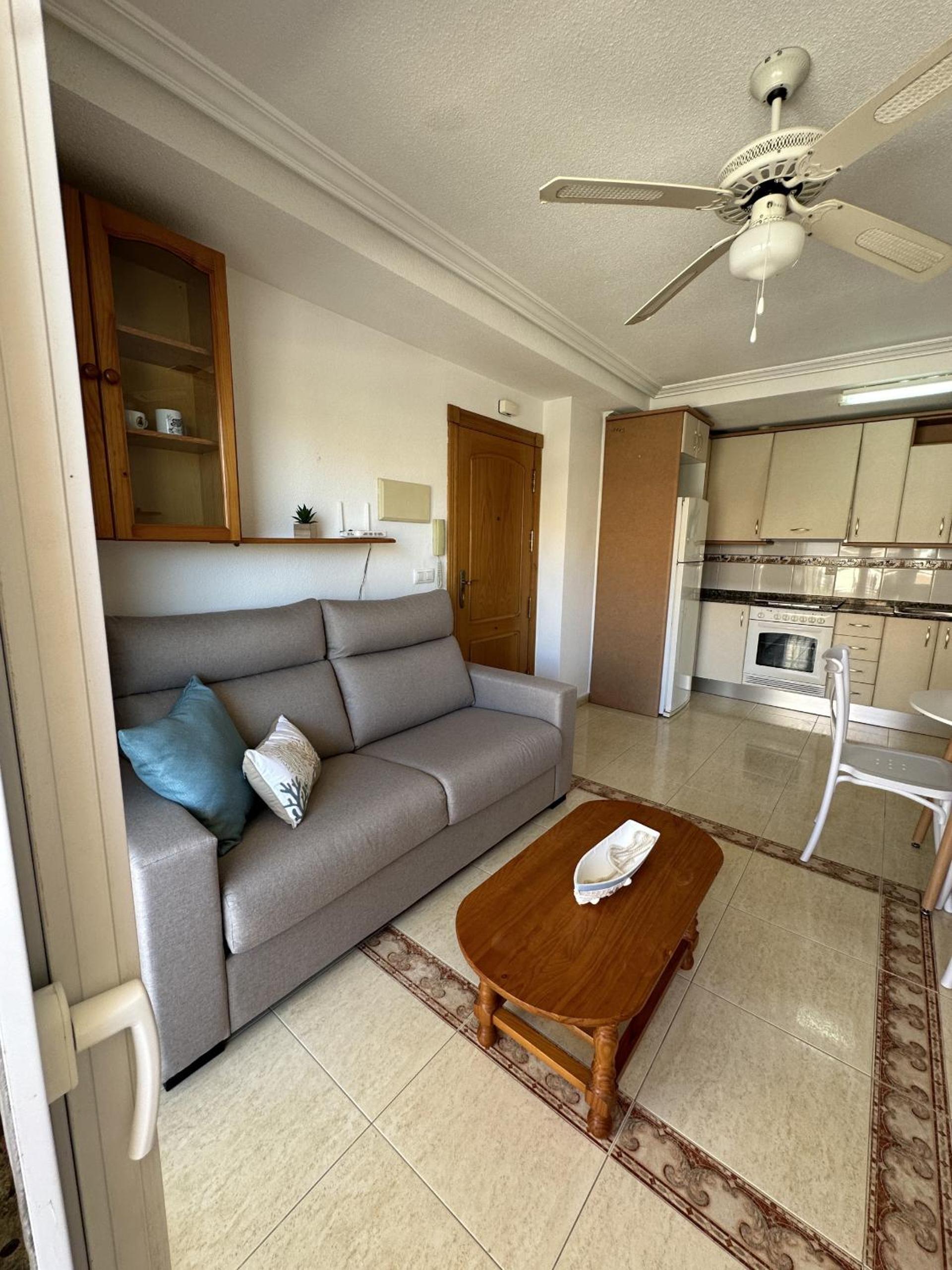 Apartamento con vista al mar