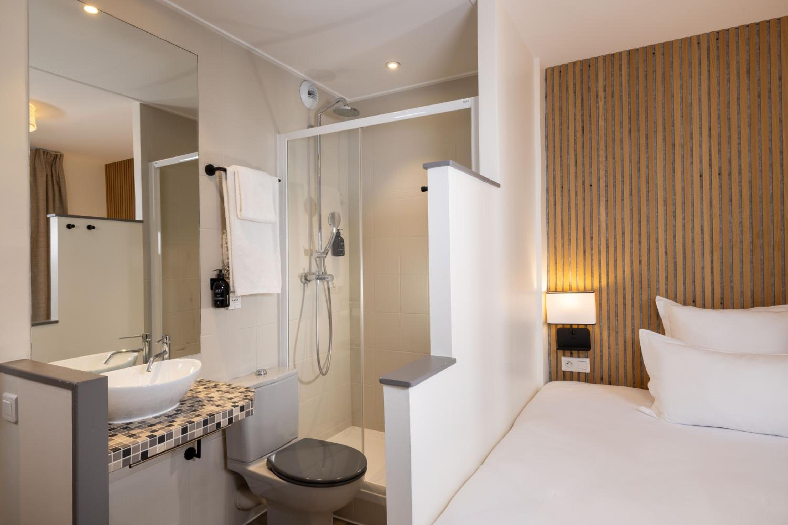 Single Room photo 3