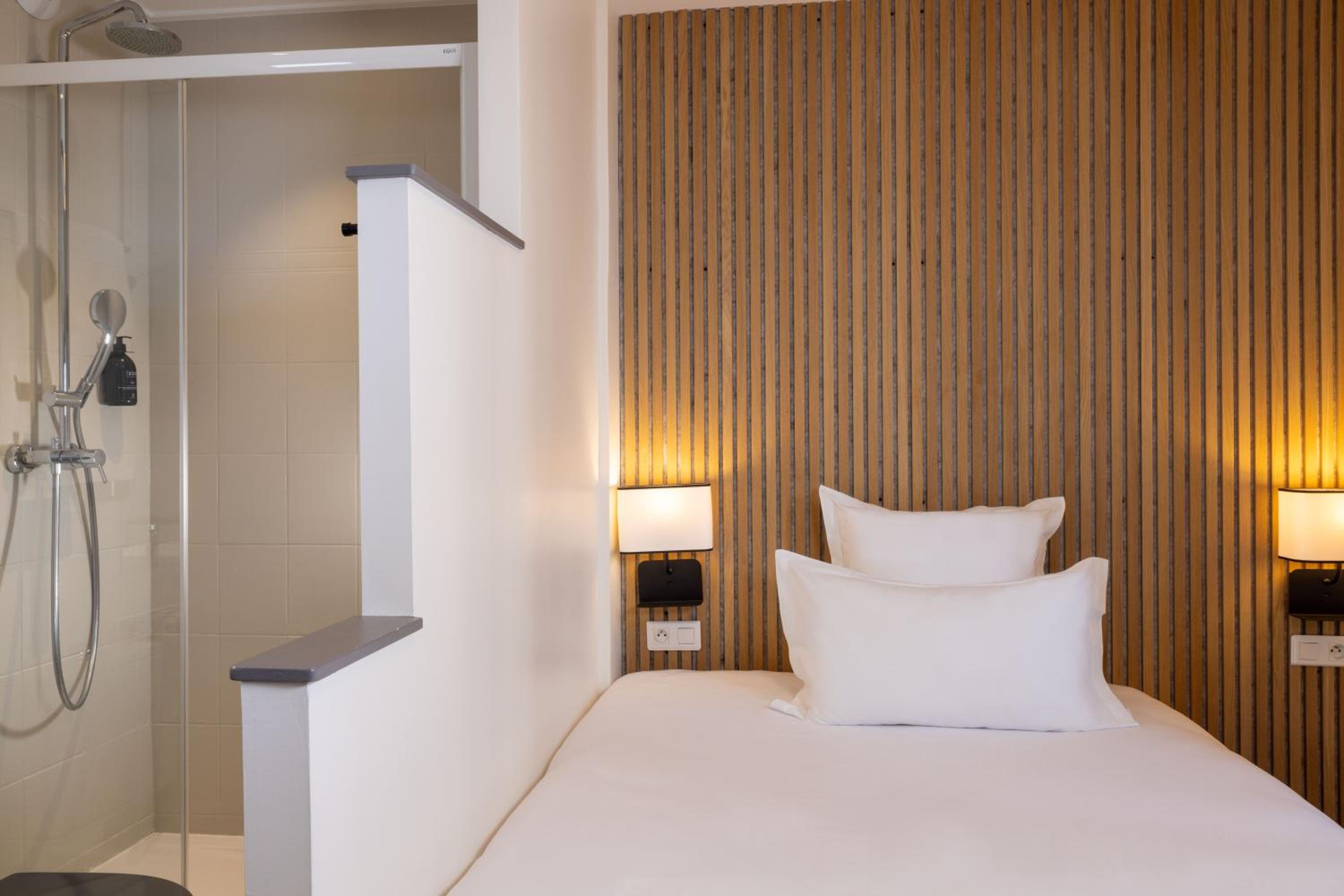 Single Room photo 2