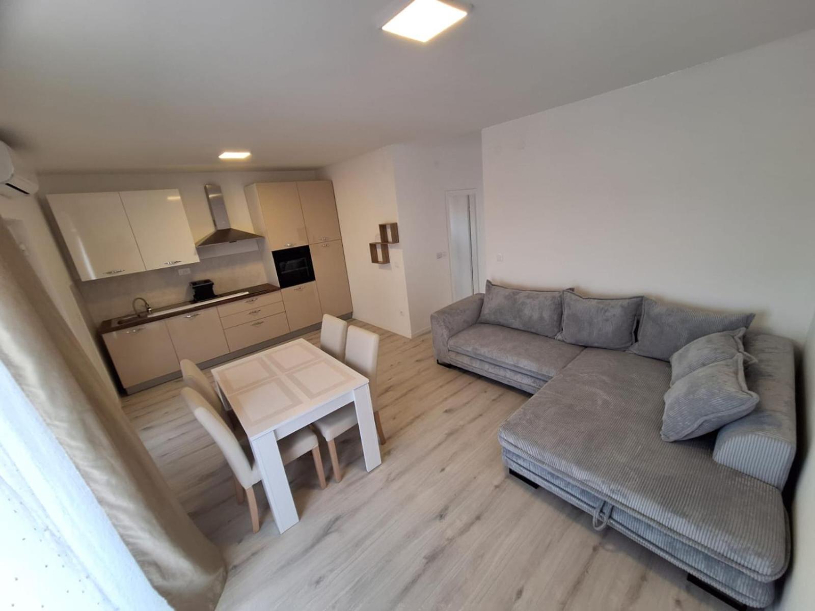 Apartment with Sea View