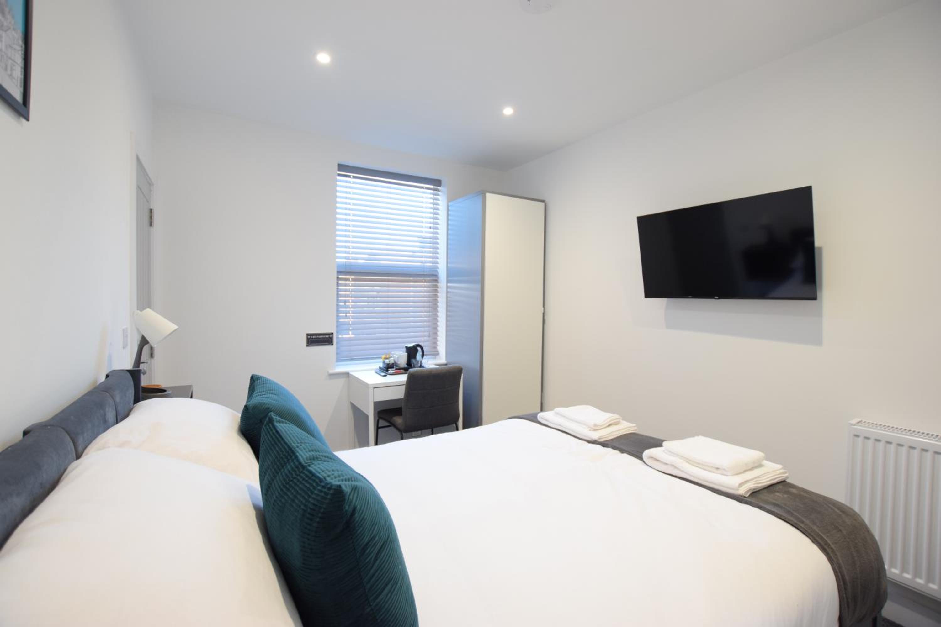 Double Room with Private Bathroom photo 1
