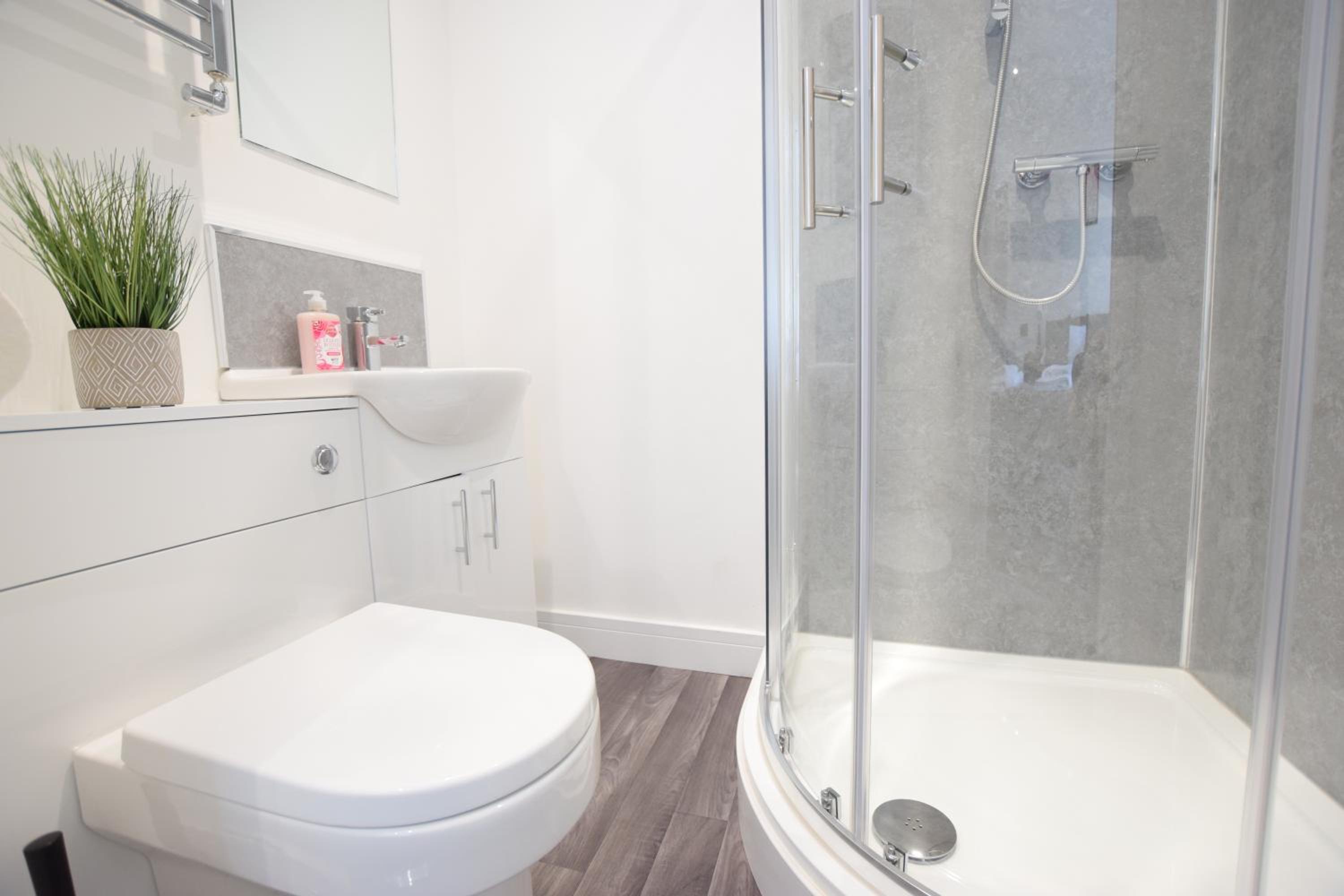 Double Room with Private Bathroom photo 2