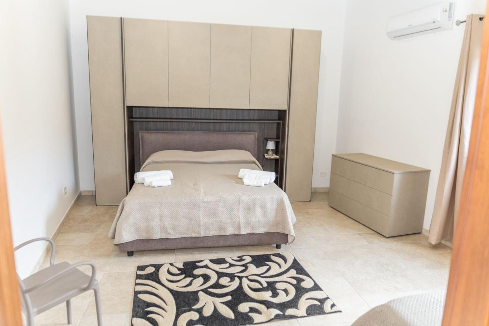 One-Bedroom Villa