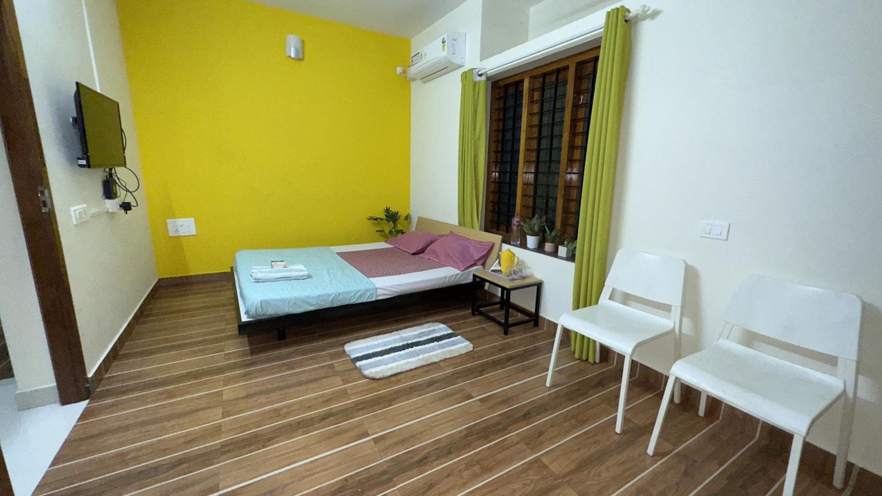 Deluxe Double Room with Balcony
