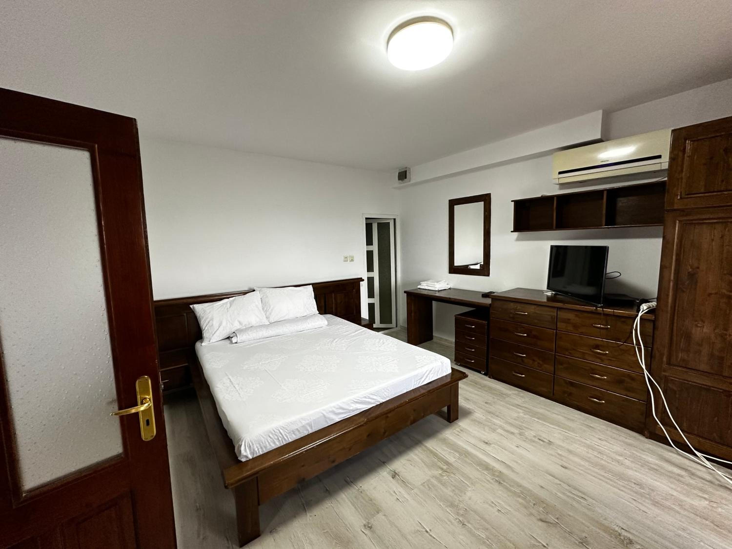 Double Room With Private Bathroom photo 2