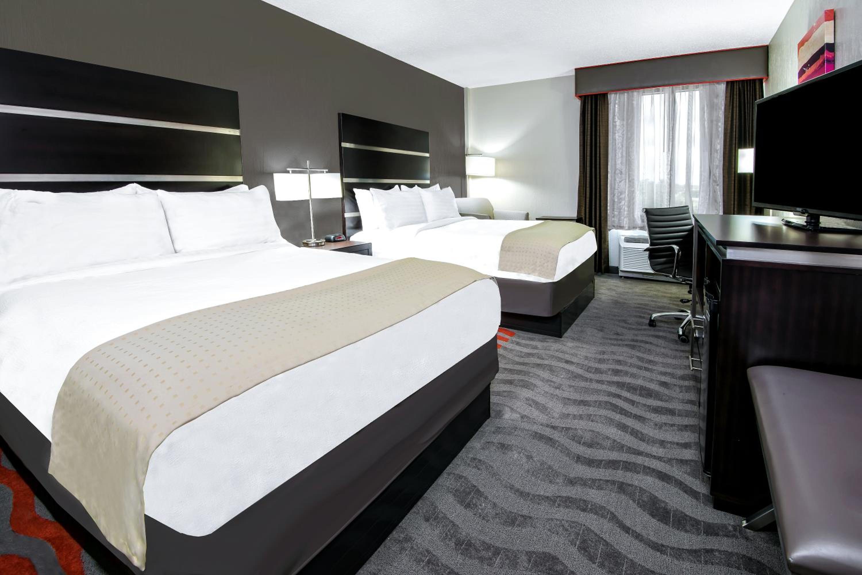 Standard Queen Room With Two Queen Beds - Photo 1