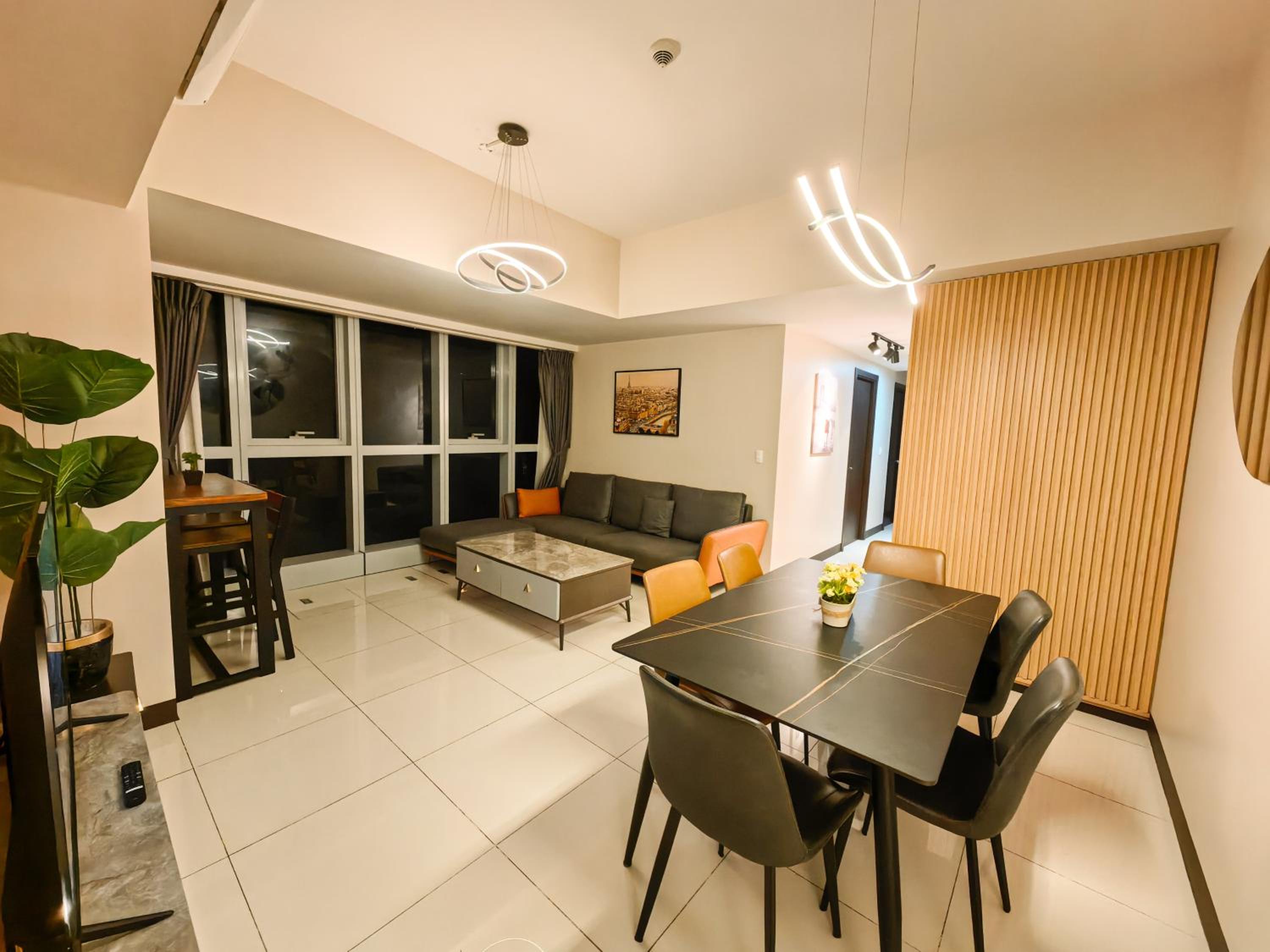 Three-Bedroom Premium Apartment