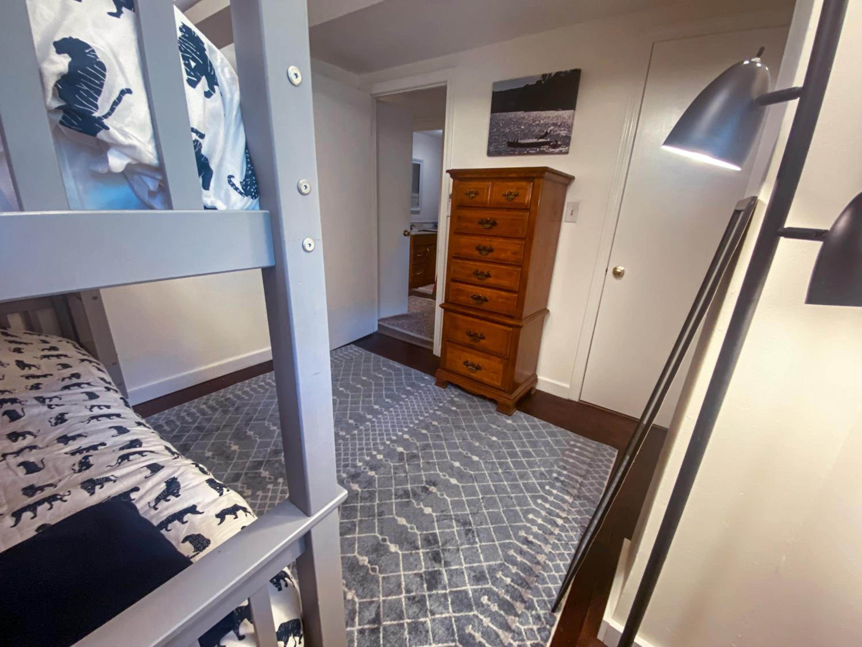 Three-Bedroom House photo 1