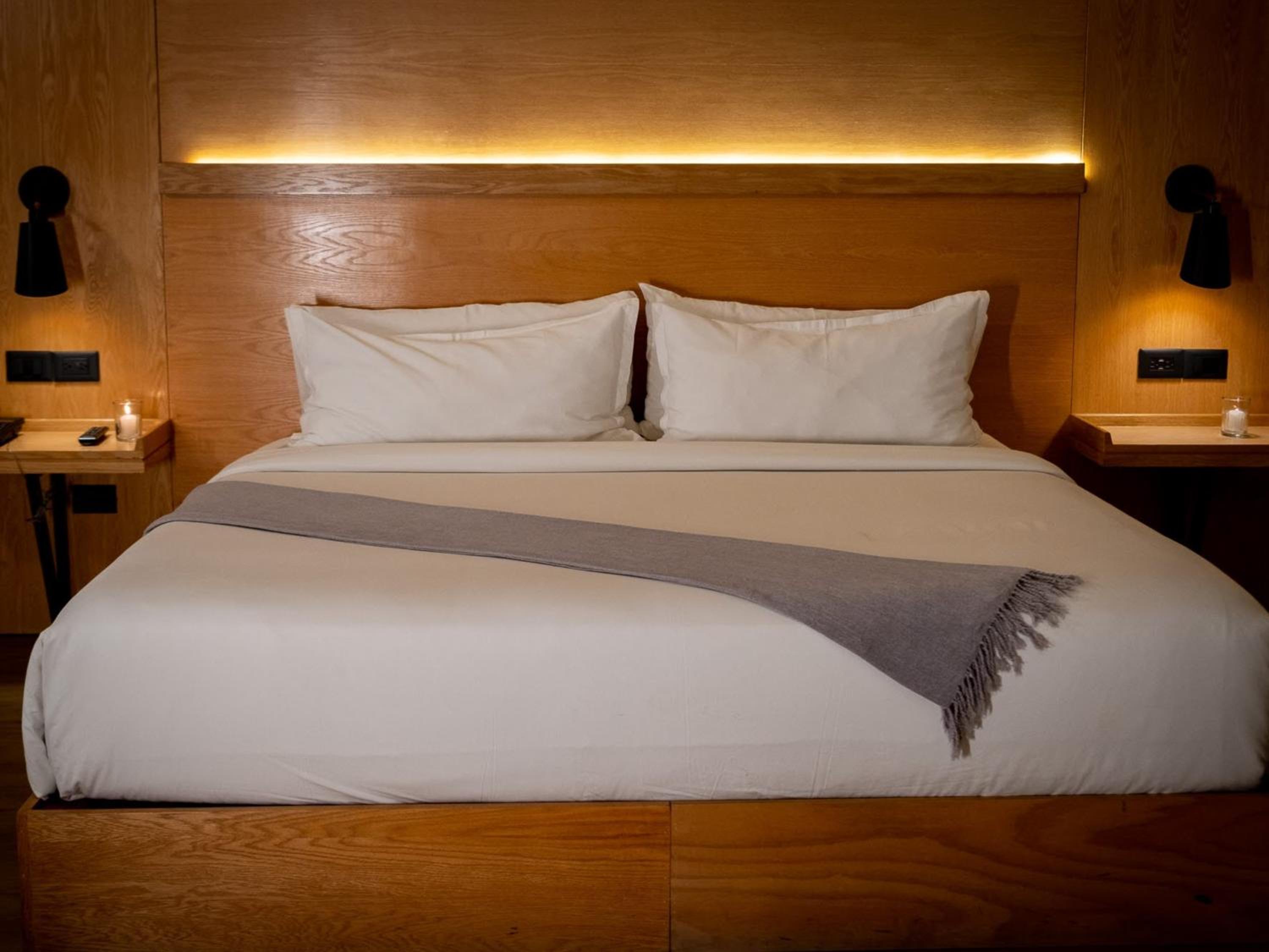 King Suite - Photo 8