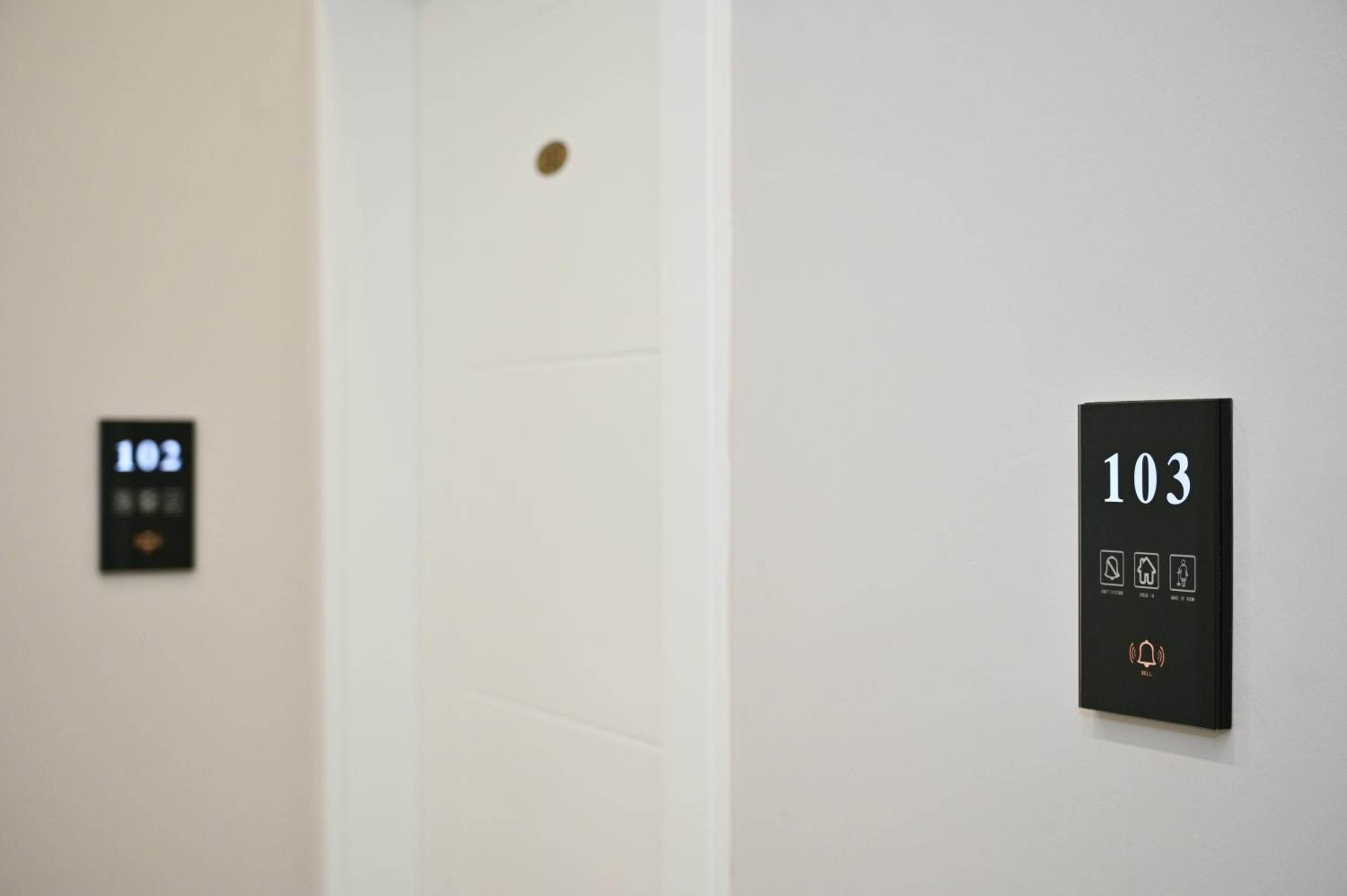 Deluxe King Room photo 3