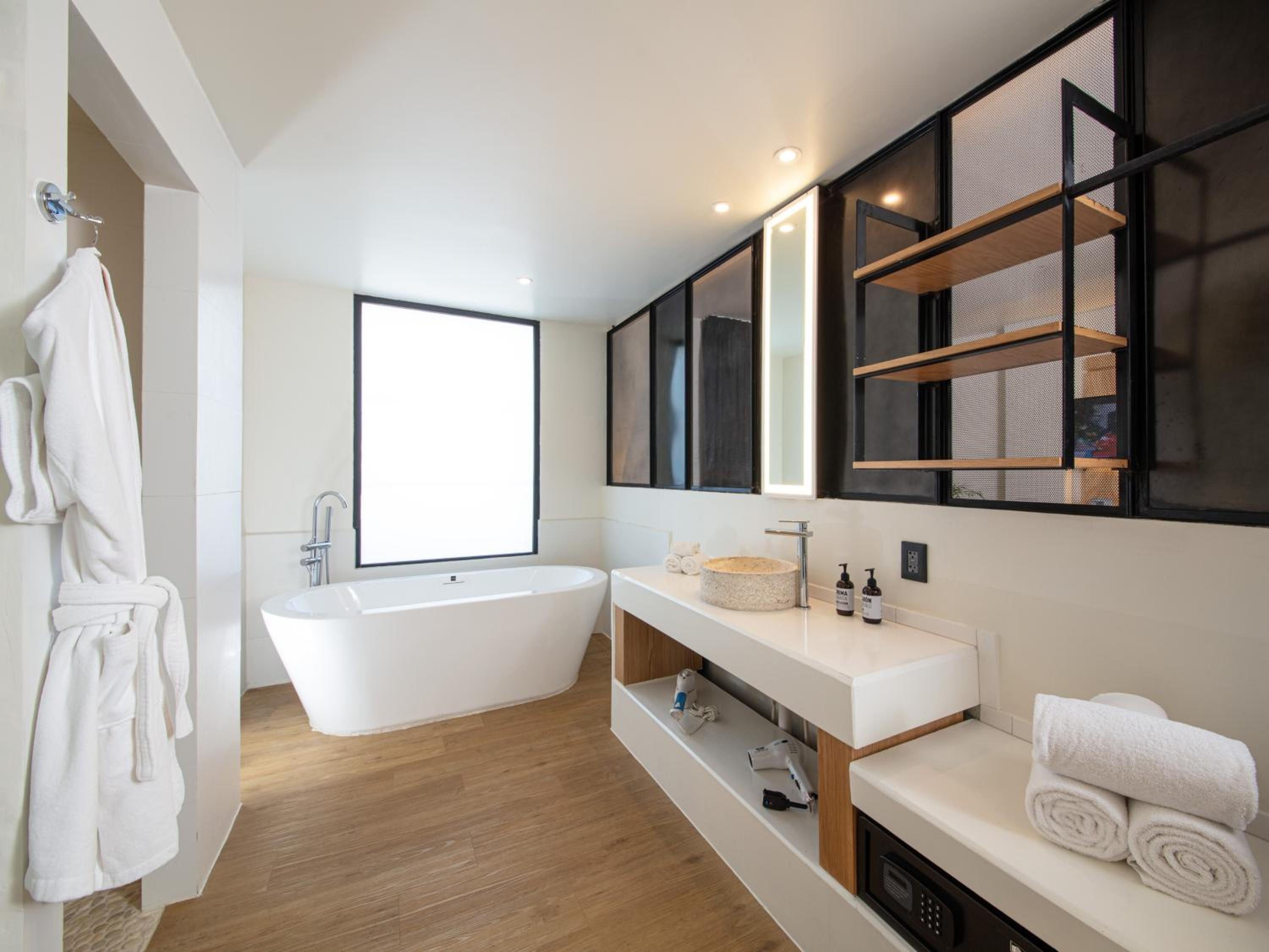Junior Suite - Photo 4