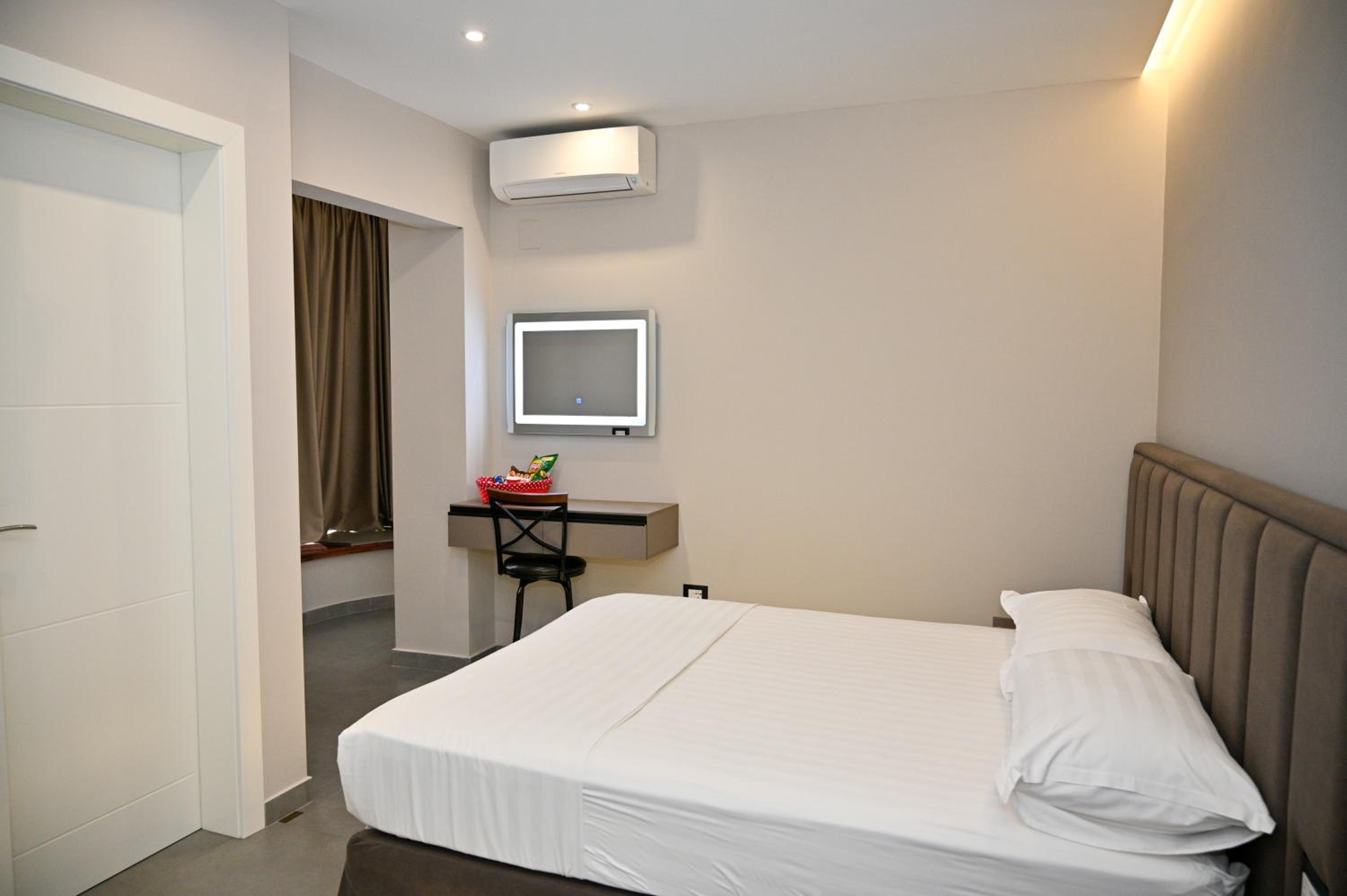 Deluxe Queen Room photo 1