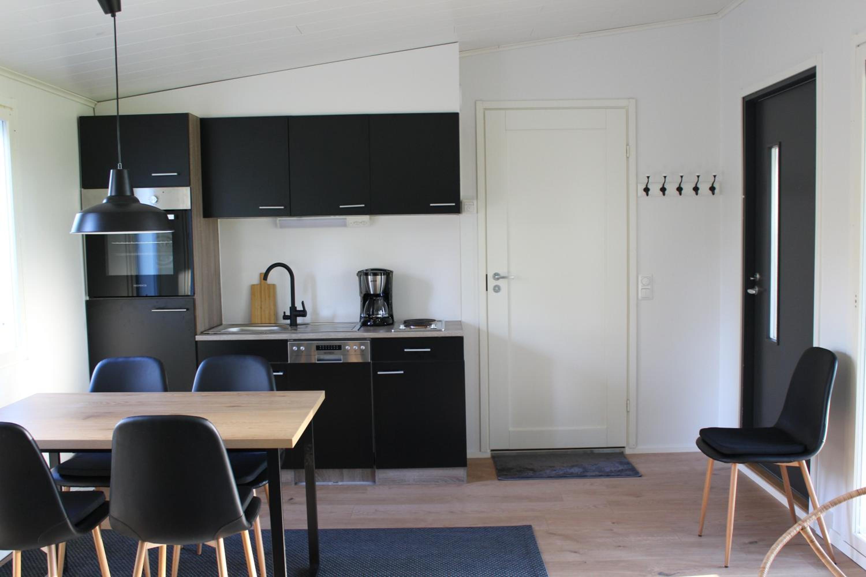 One-Bedroom Apartment photo 3