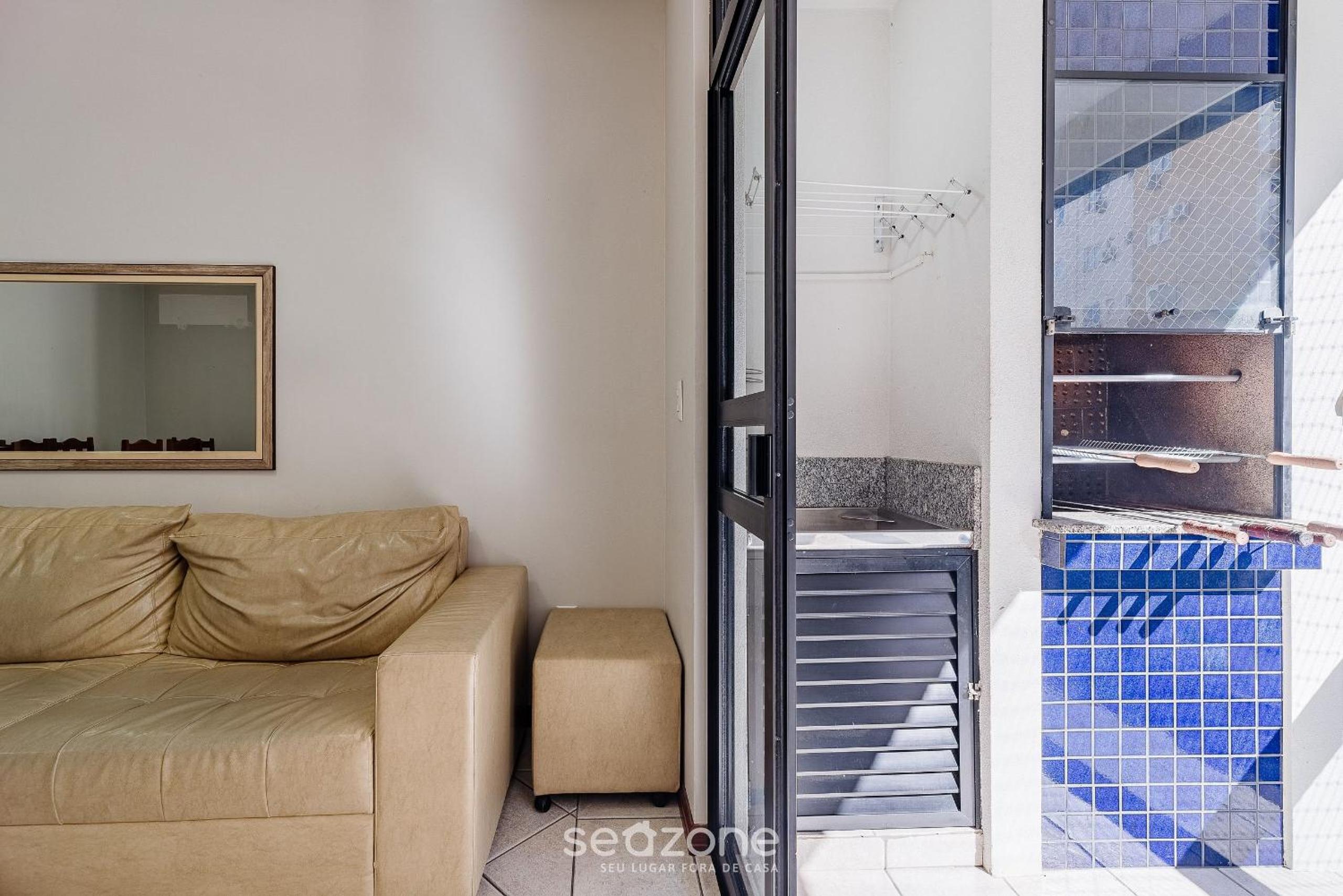 Apartment photo 2