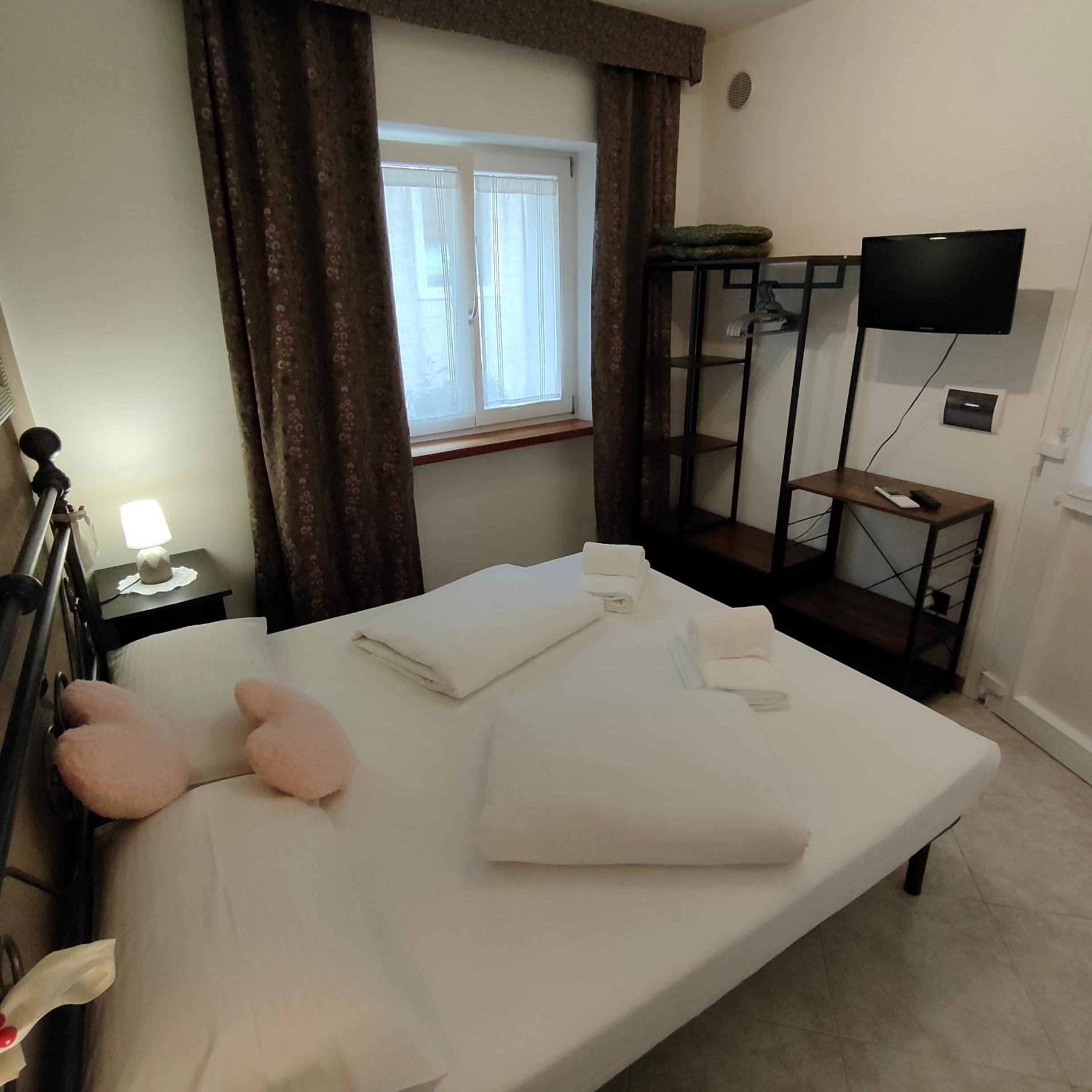 Studio Apartment photo 3