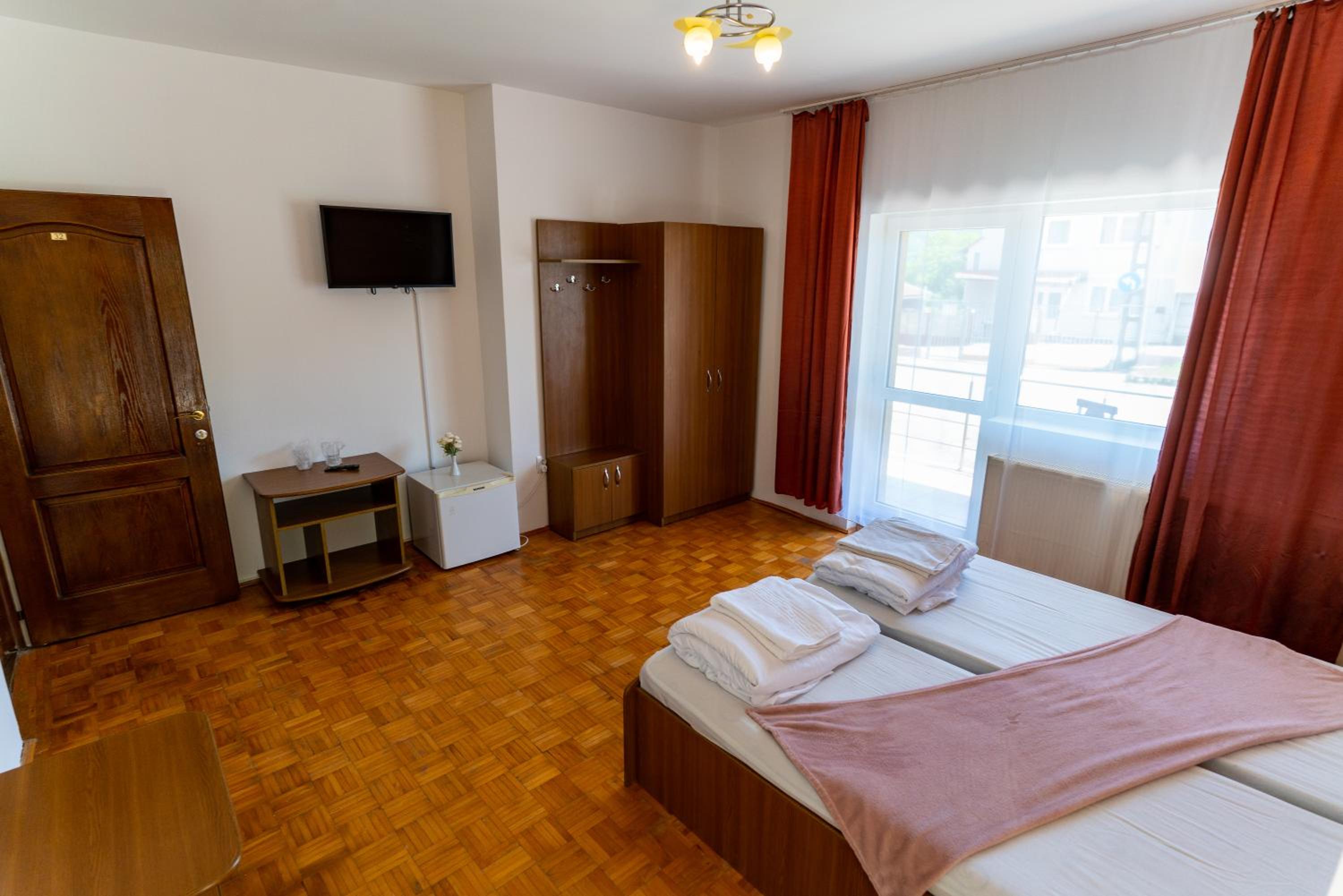 Twin Room photo 2