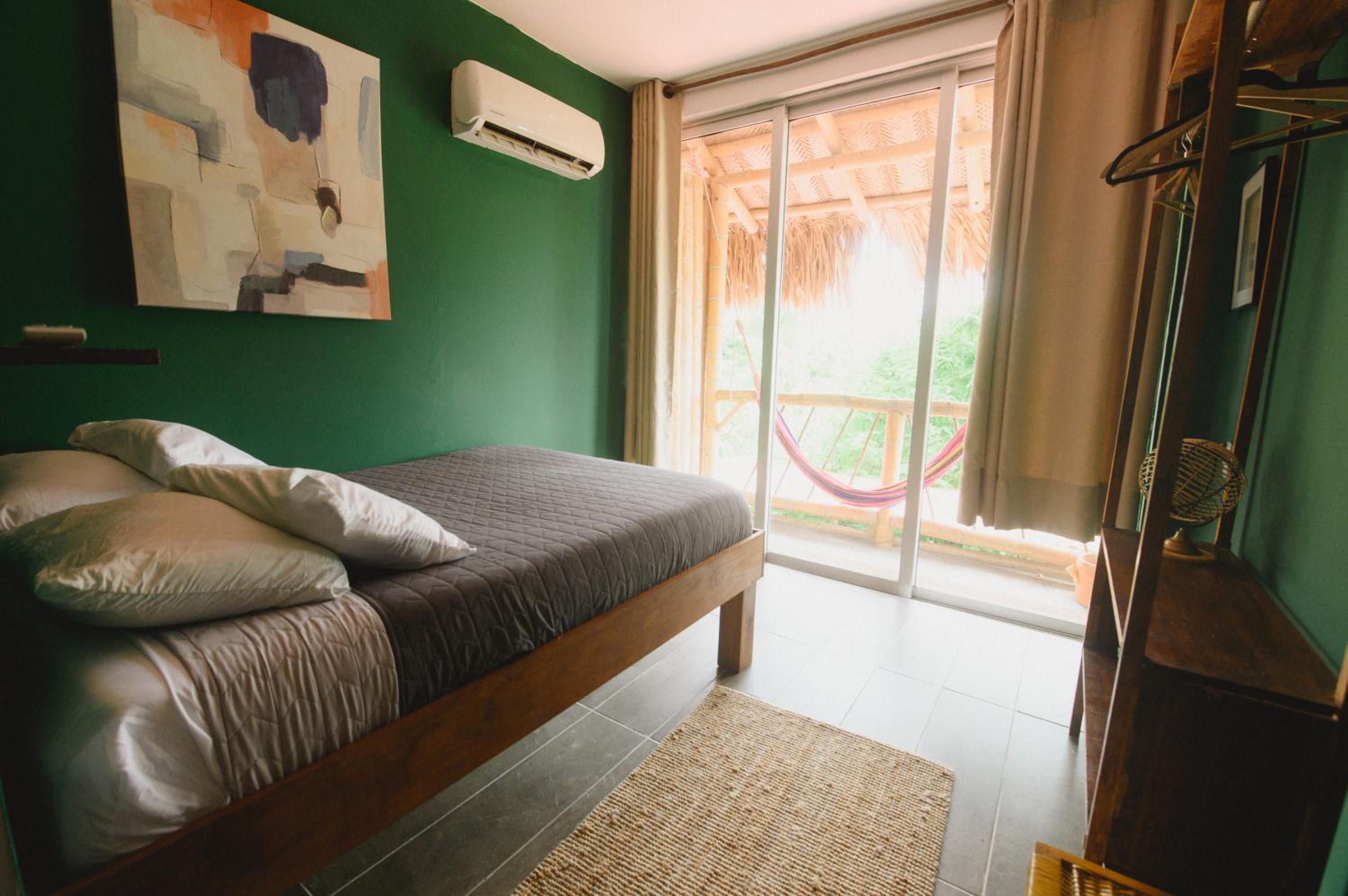 Double Room with Private Bathroom photo 3