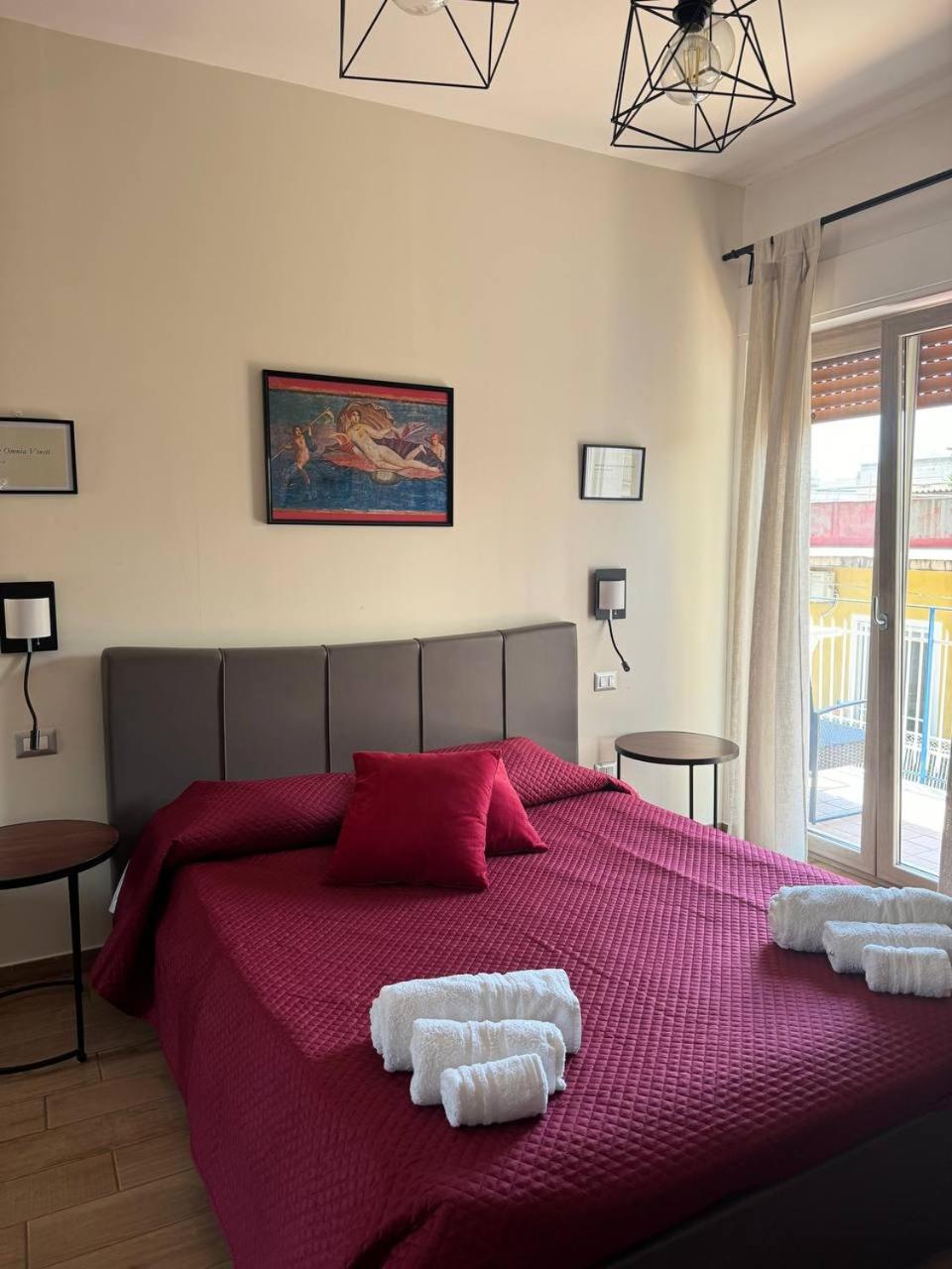One-Bedroom Apartment - Photo 9