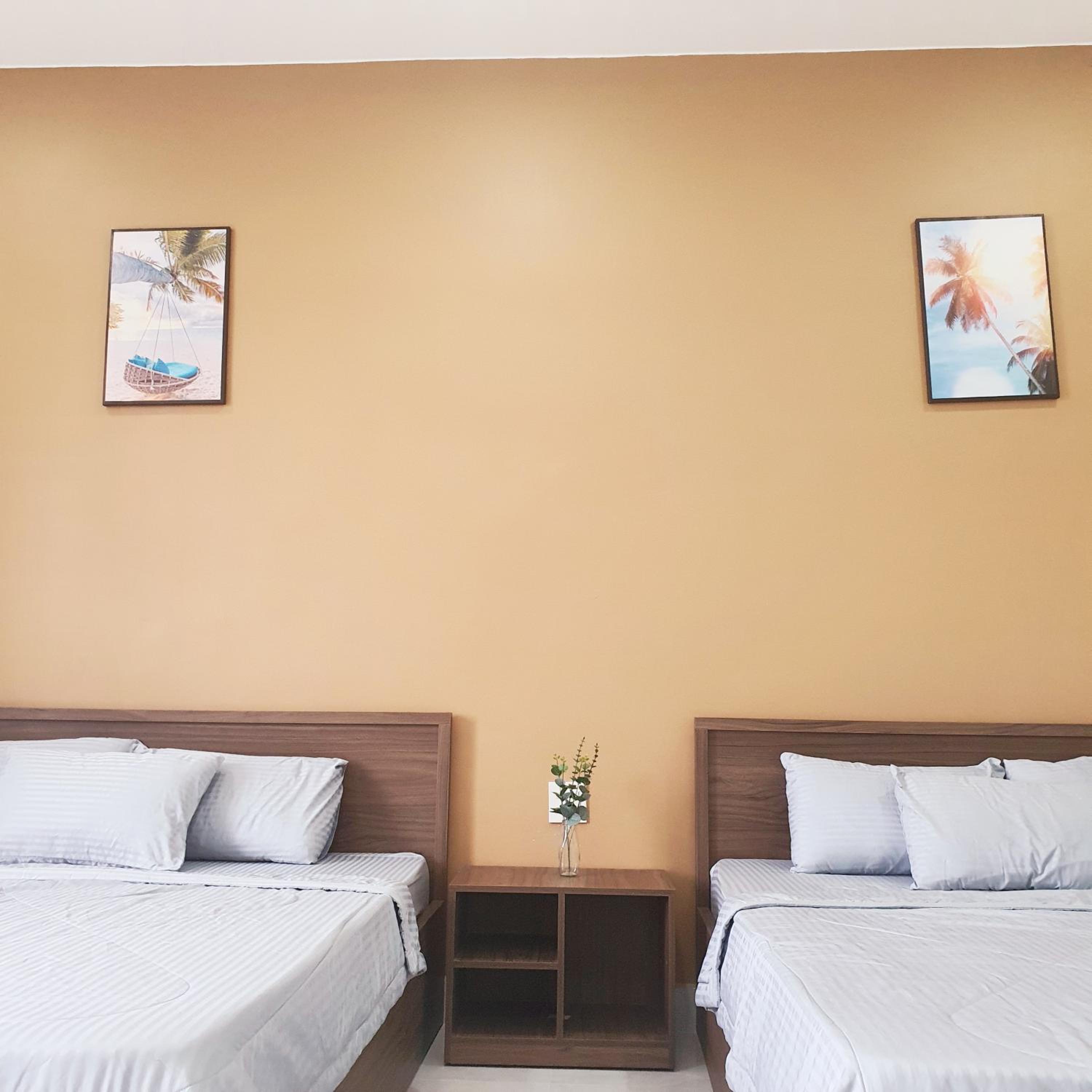Quadruple Room with Balcony photo 3