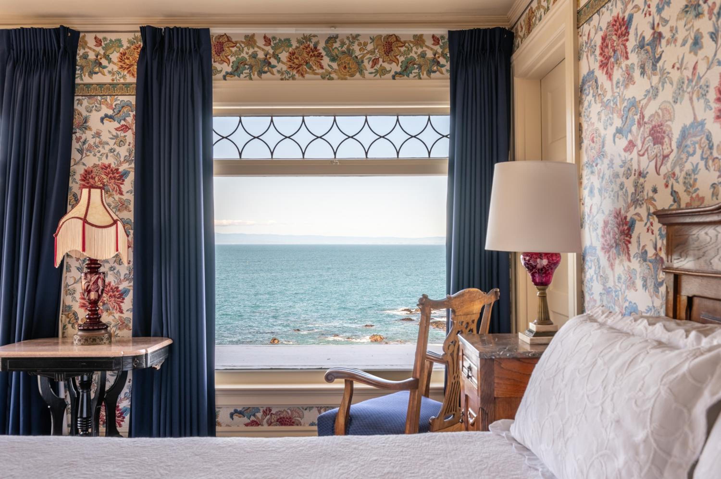 King Suite with Sea View photo 3