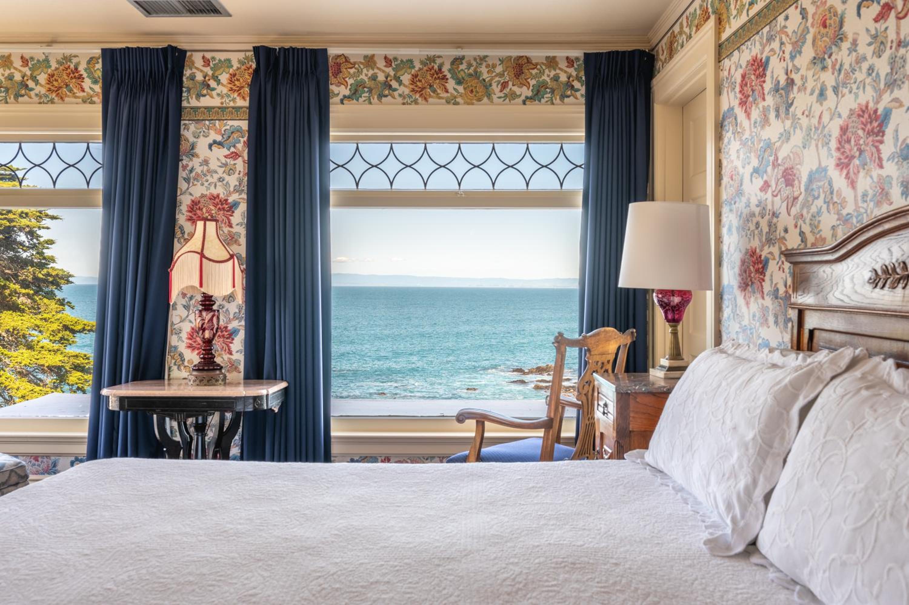 King Suite with Sea View photo 2