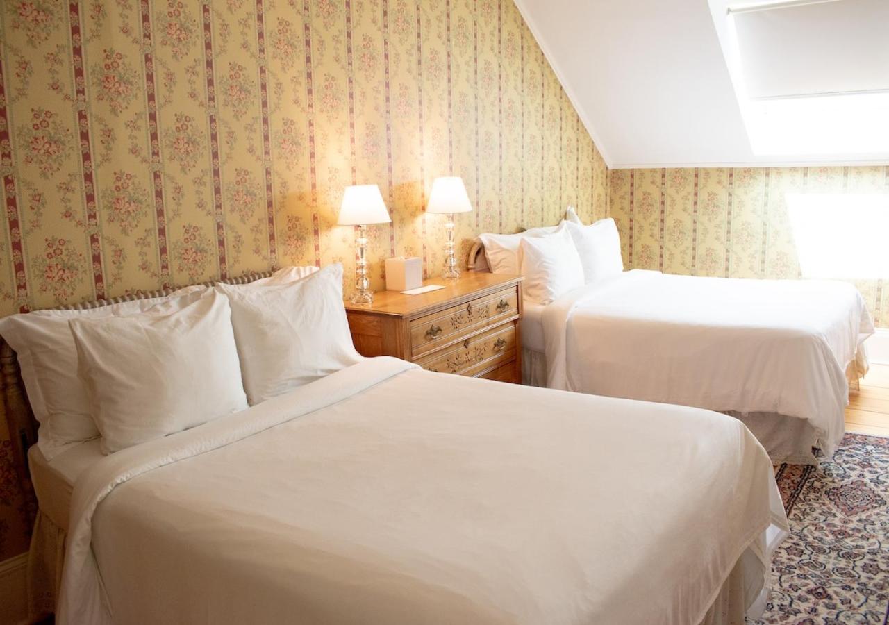  Woodside Room, Two Double Beds photo 1