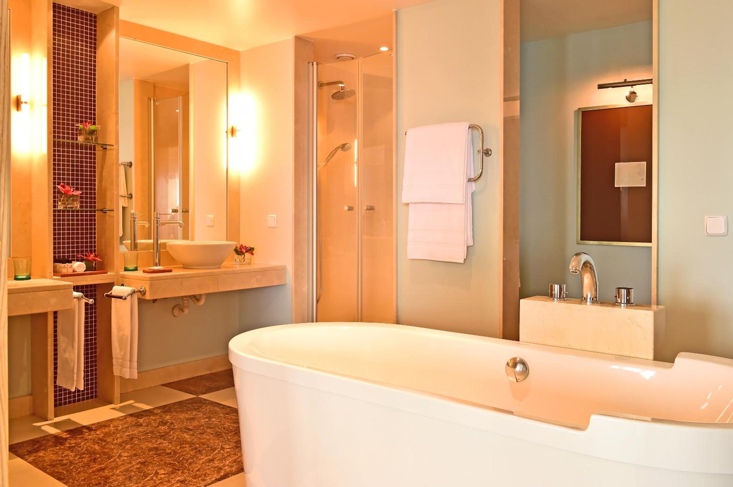 Superior Junior Suite (2 Adults + 2 Children) photo 3