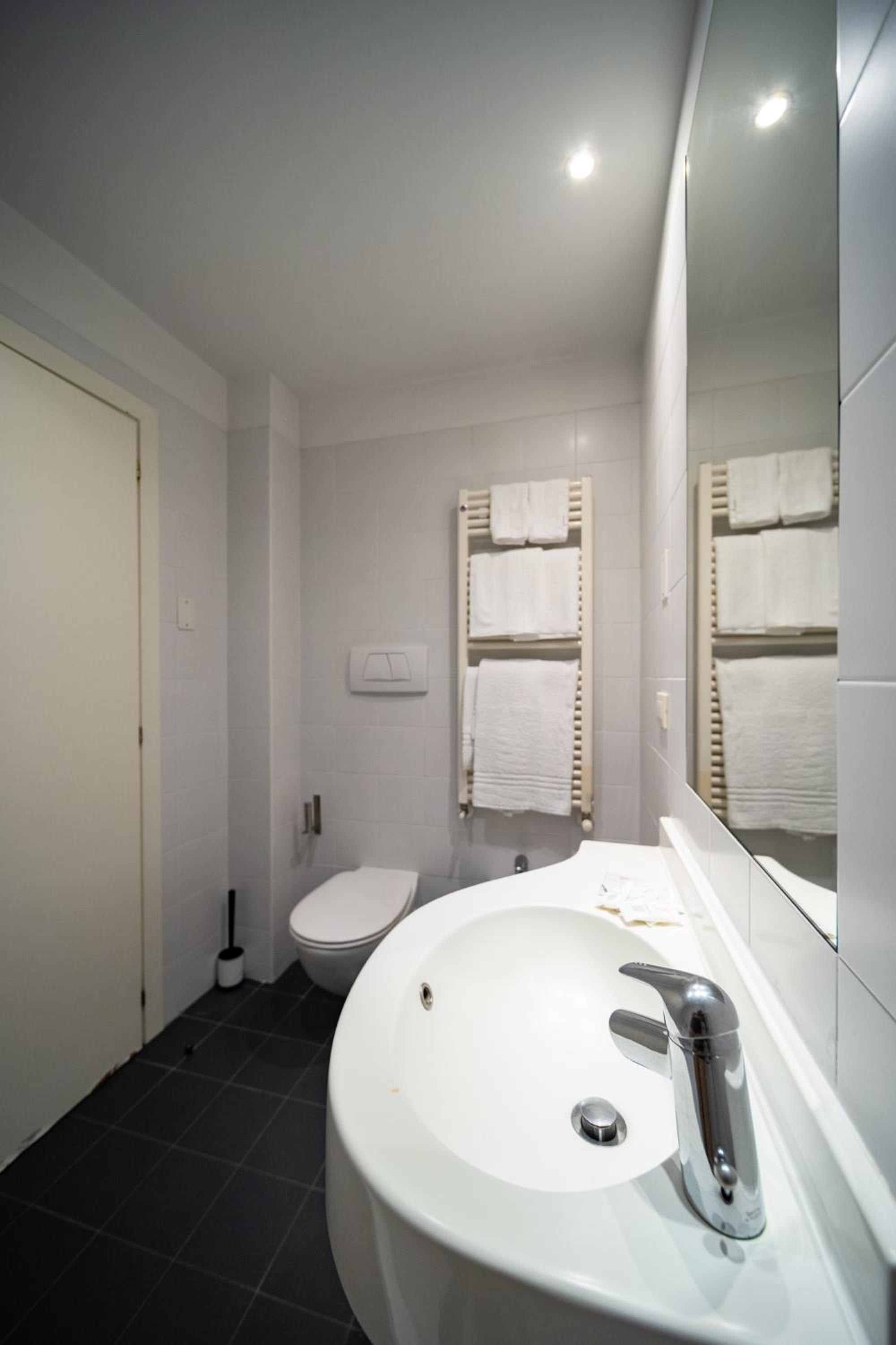 Deluxe Quadruple Room photo 2