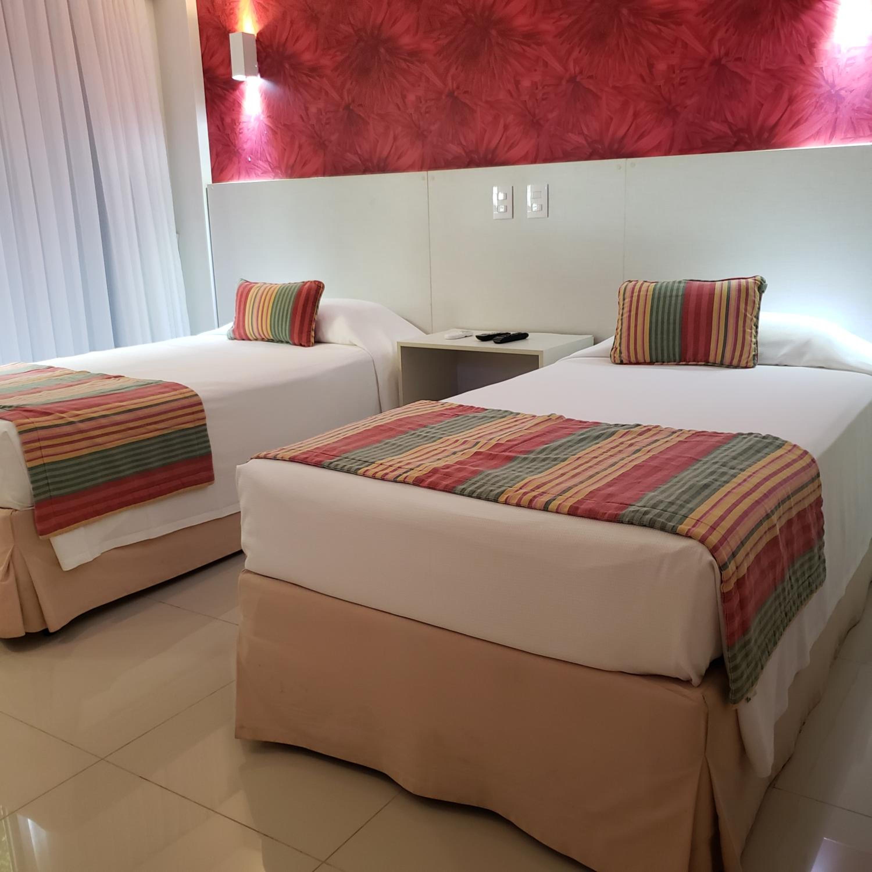 Deluxe Twin Room photo 3