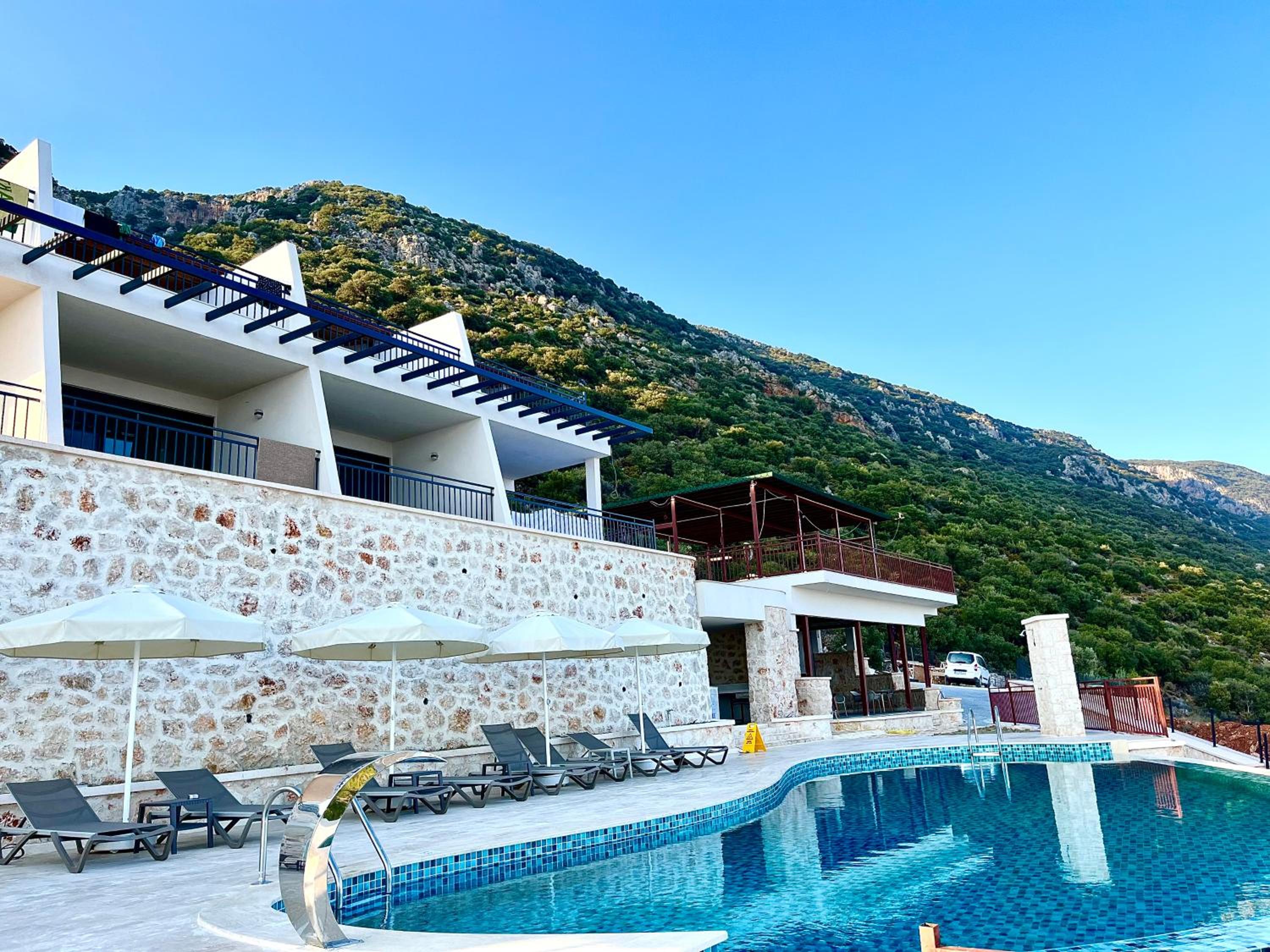 Deluxe Double Room with Balcony and Sea View photo 3