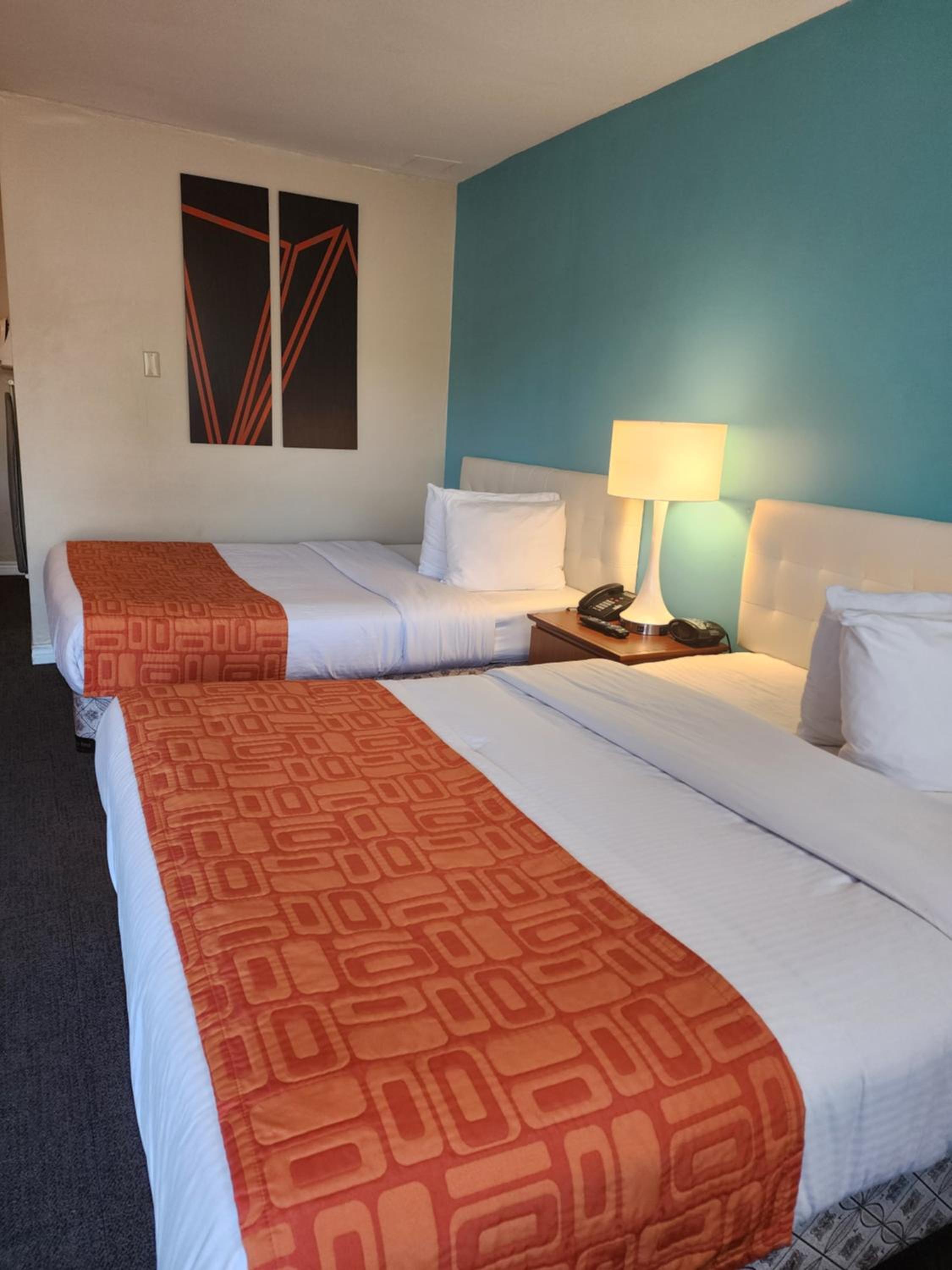 Double Room with Two Double Beds - Non-Smoking - Photo 1