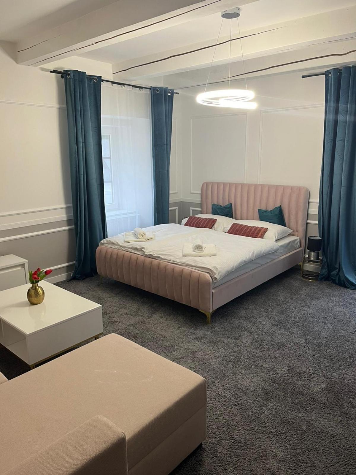 Double Room with Extra Bed photo 1