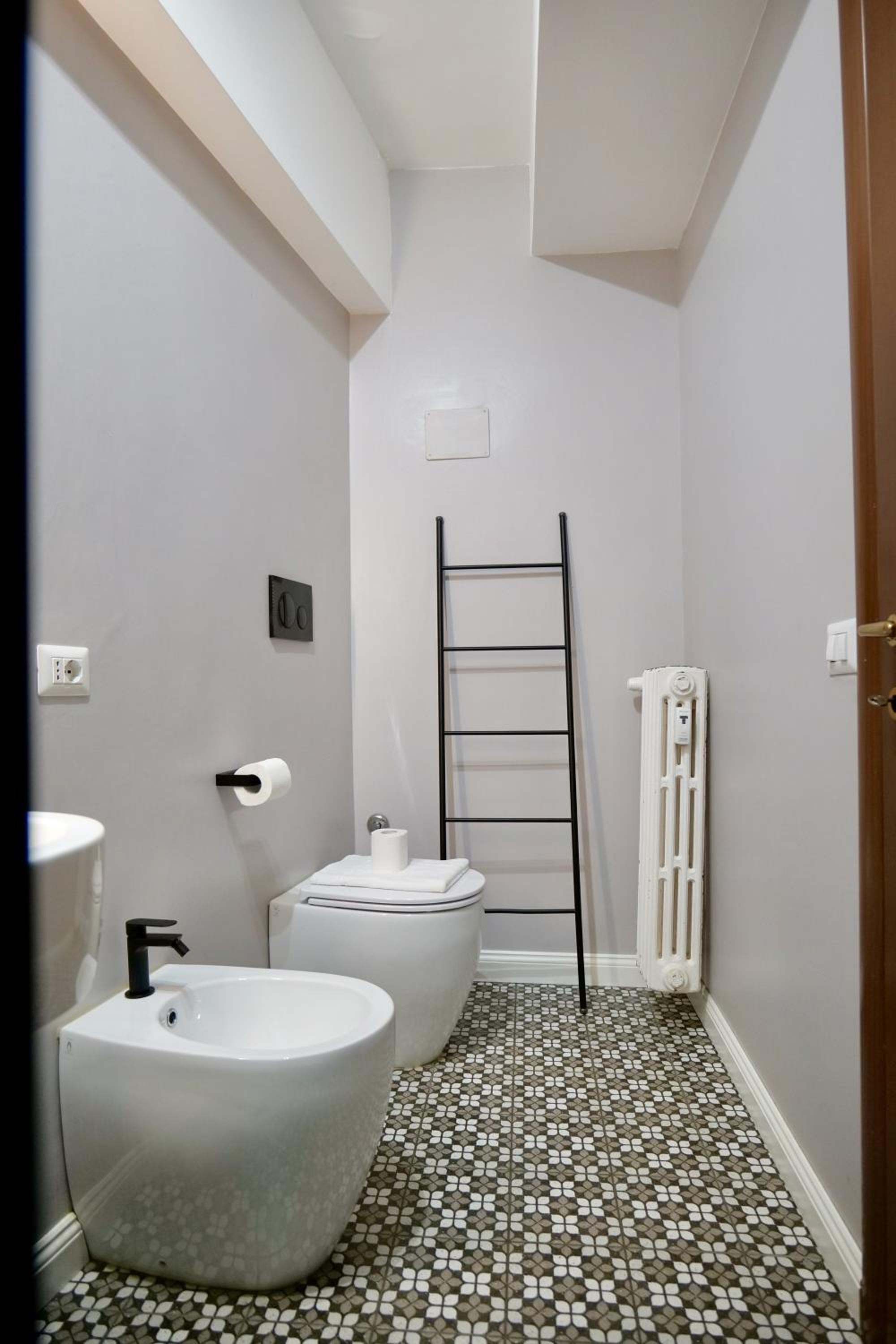 Deluxe Apartment photo 2