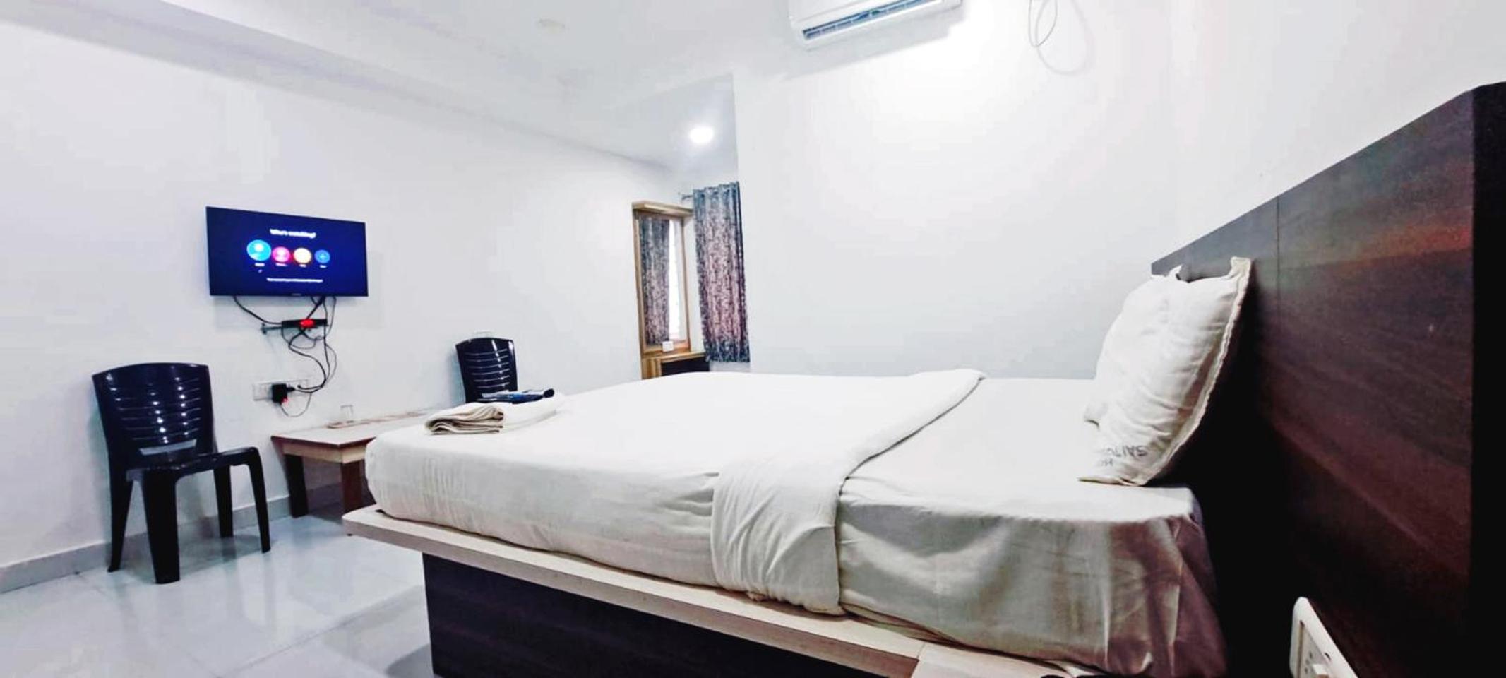 Deluxe Double Room - Photo 16