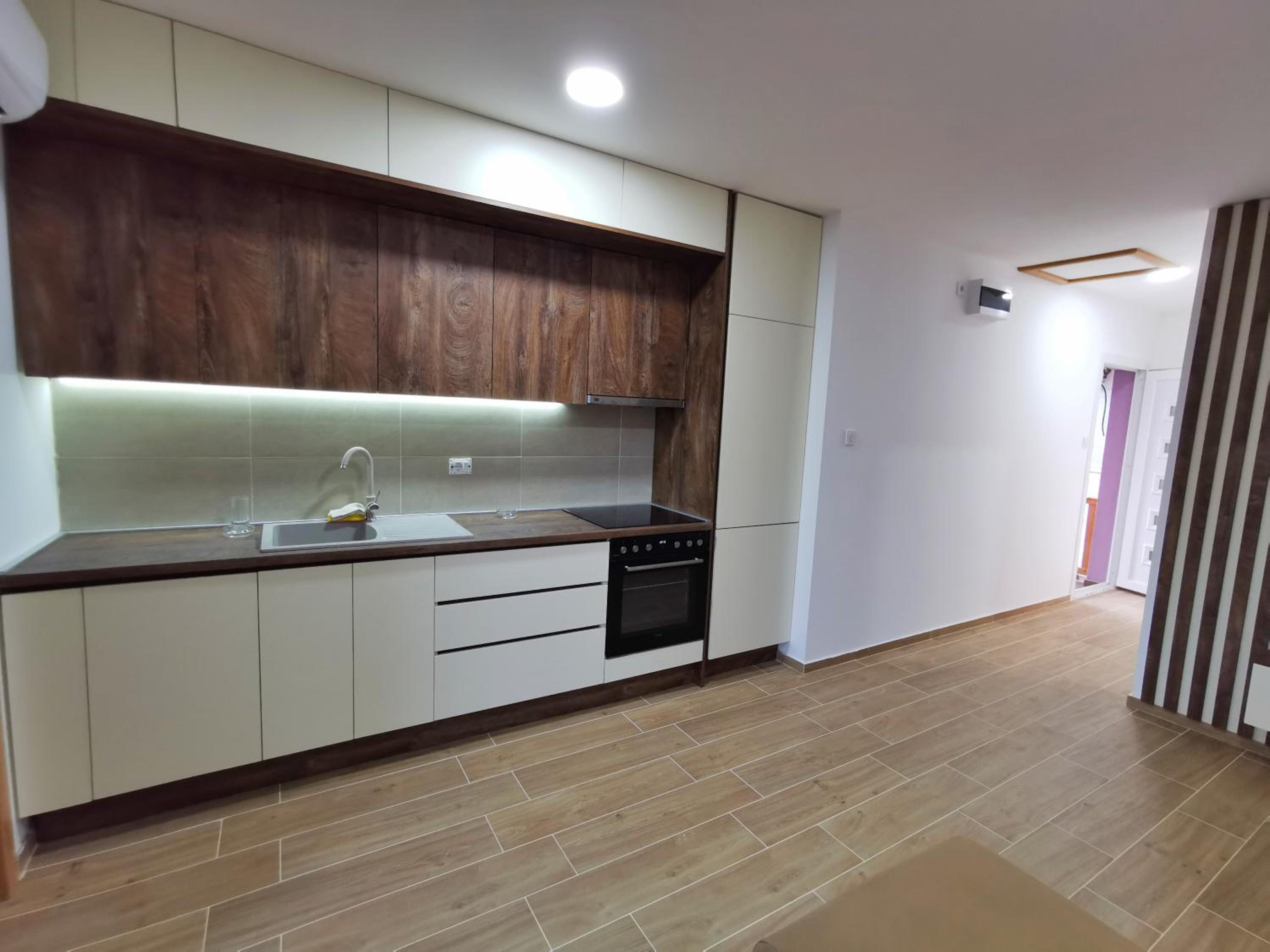 One-Bedroom House photo 3