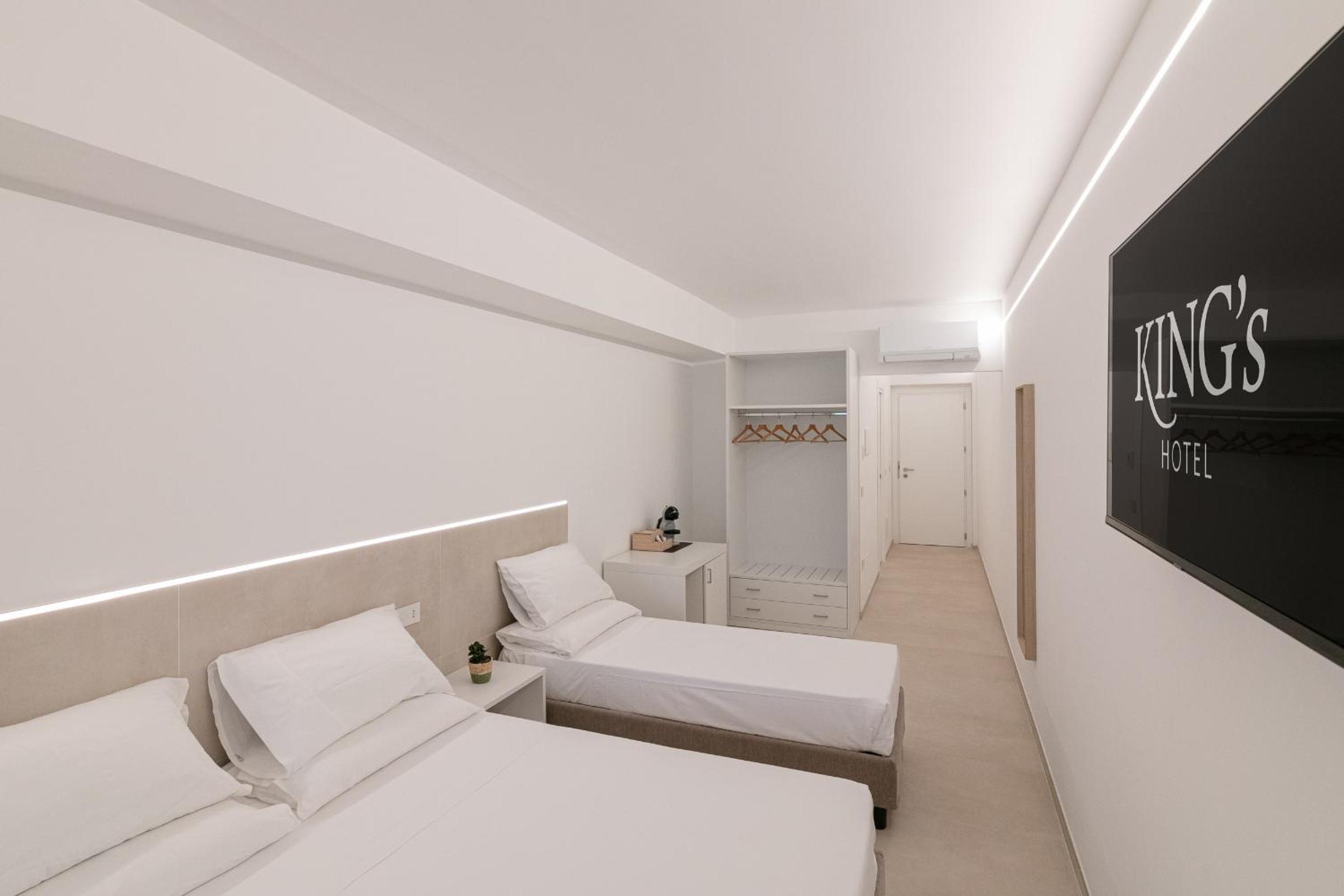 Triple Room - Photo 8