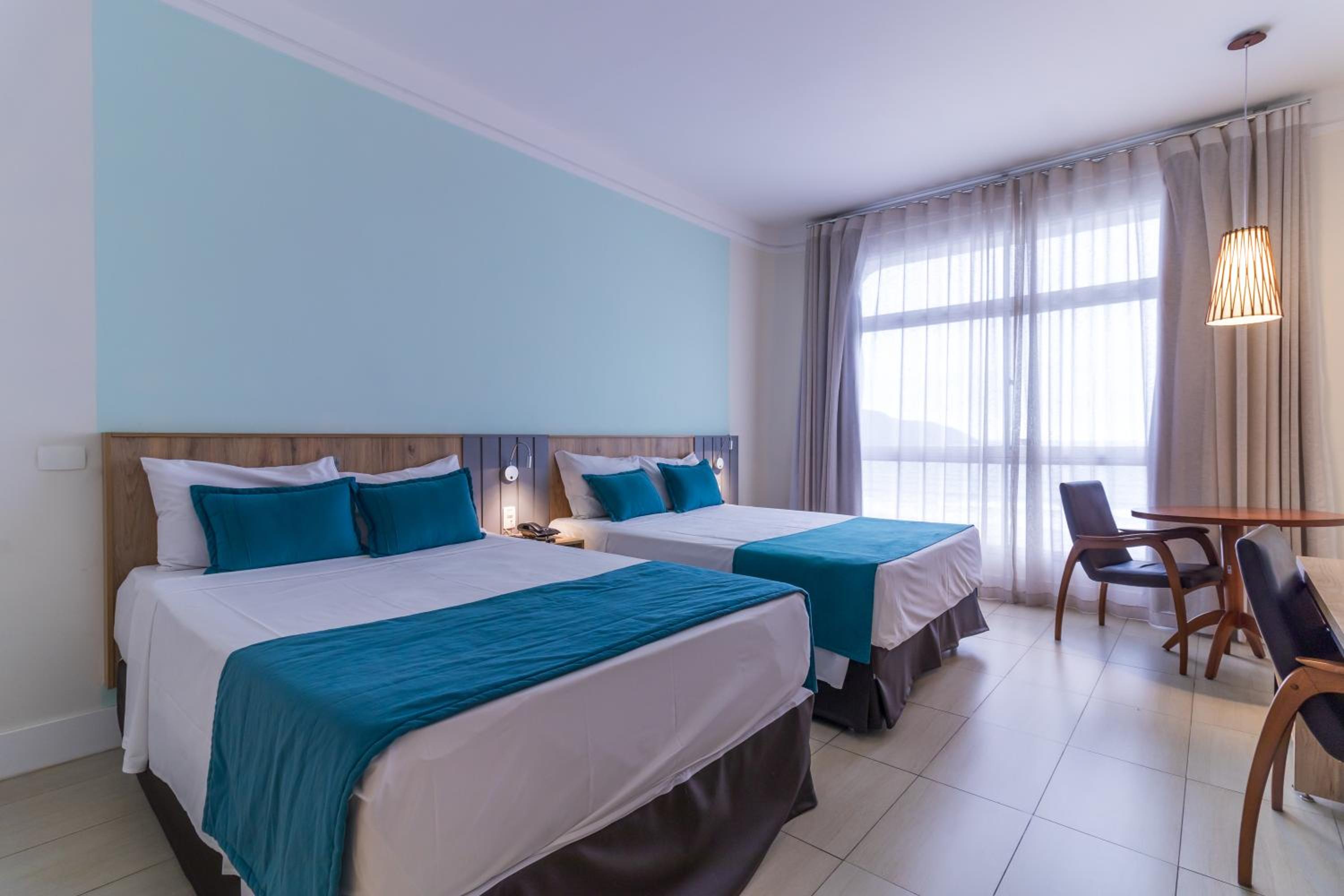 Deluxe Quadruple Room - Photo 1