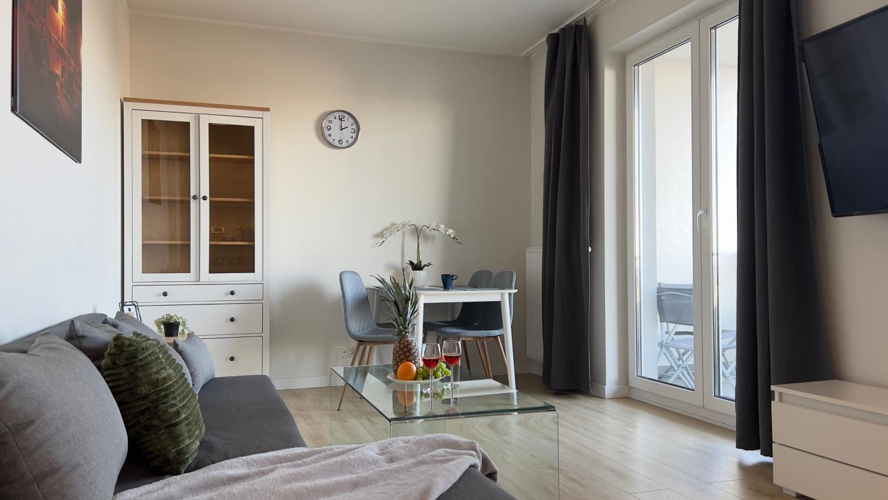 Suite With Balcony - Photo 5