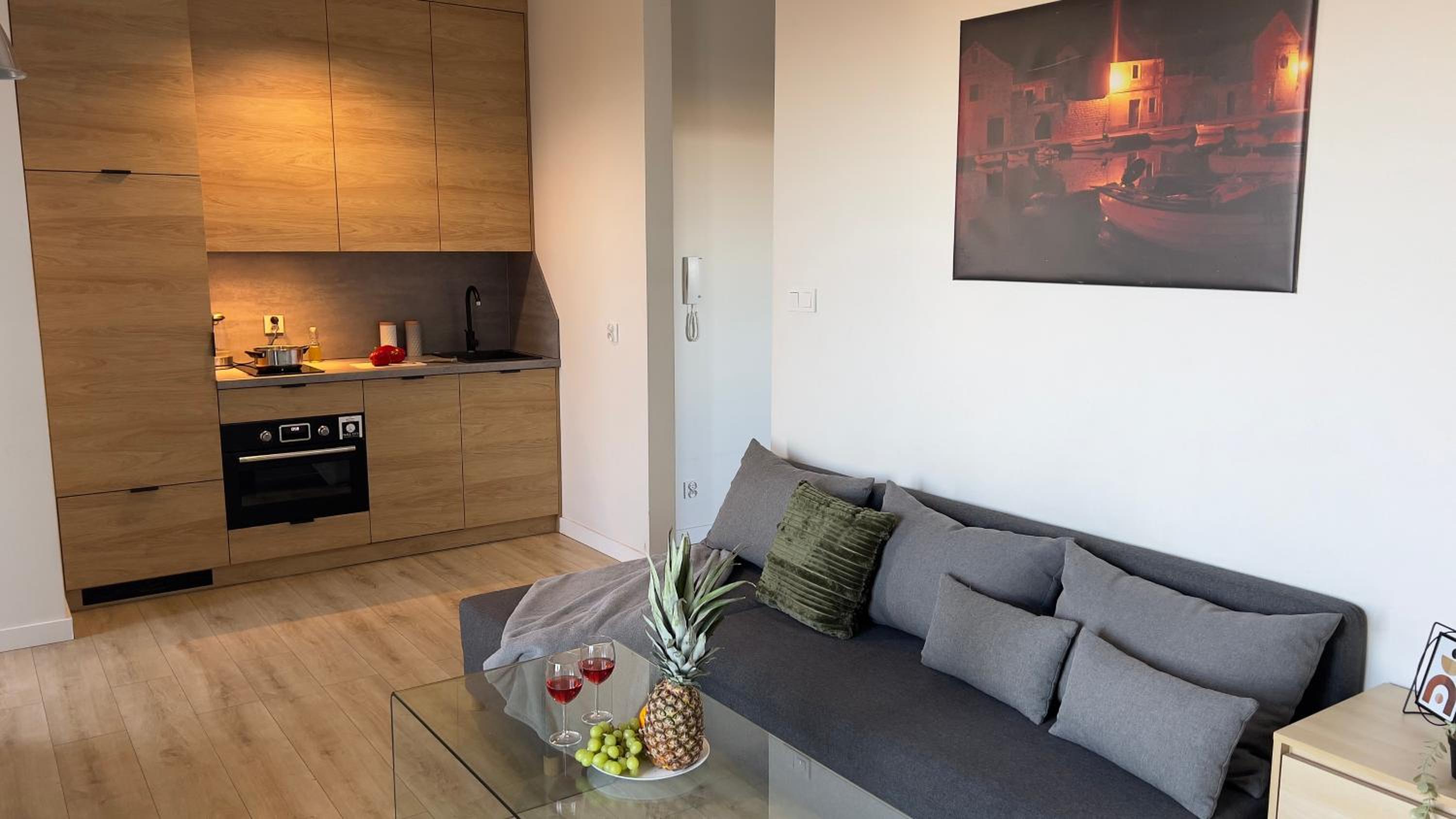 Suite With Balcony - Photo 6