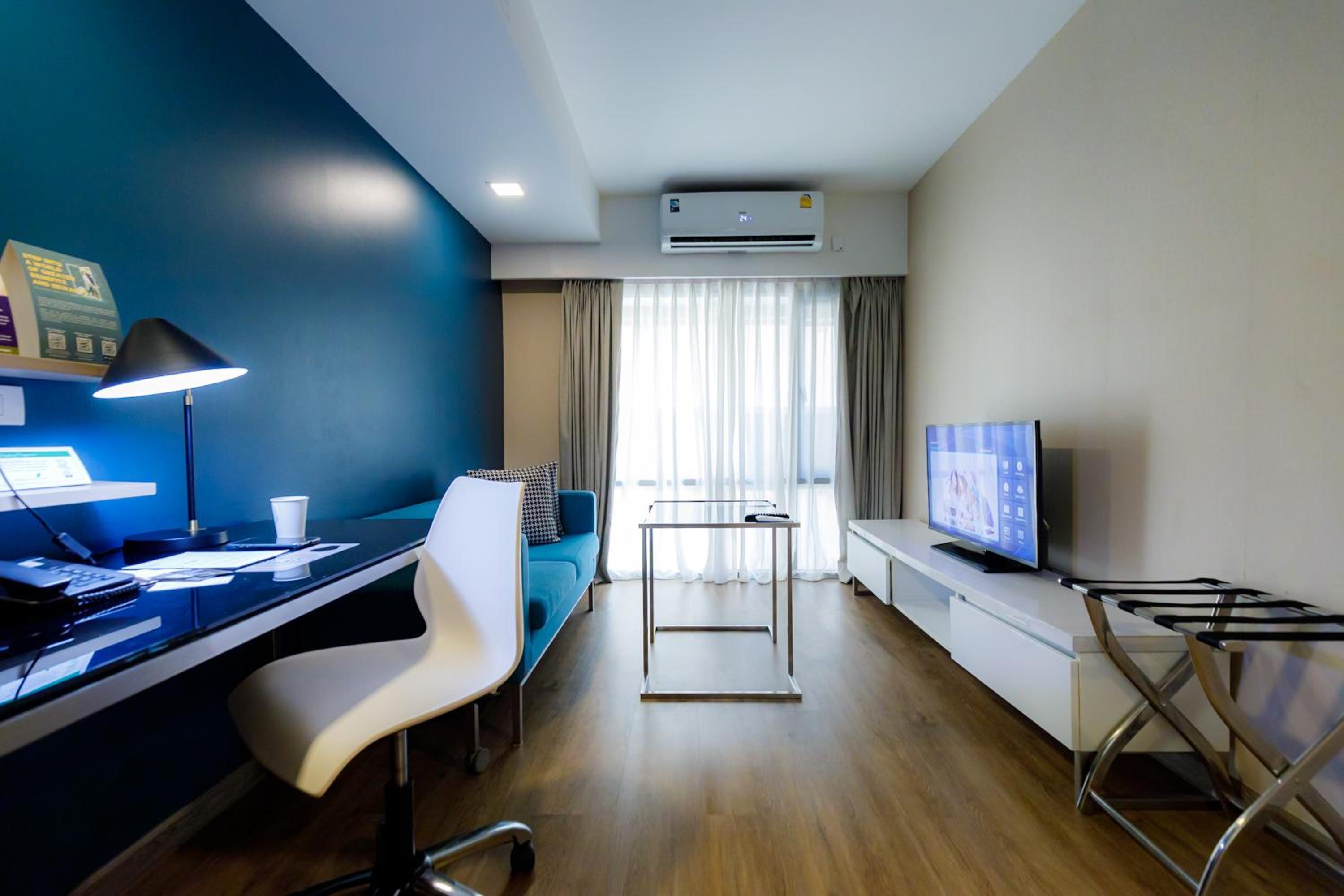 1-Bedroom Deluxe photo 3